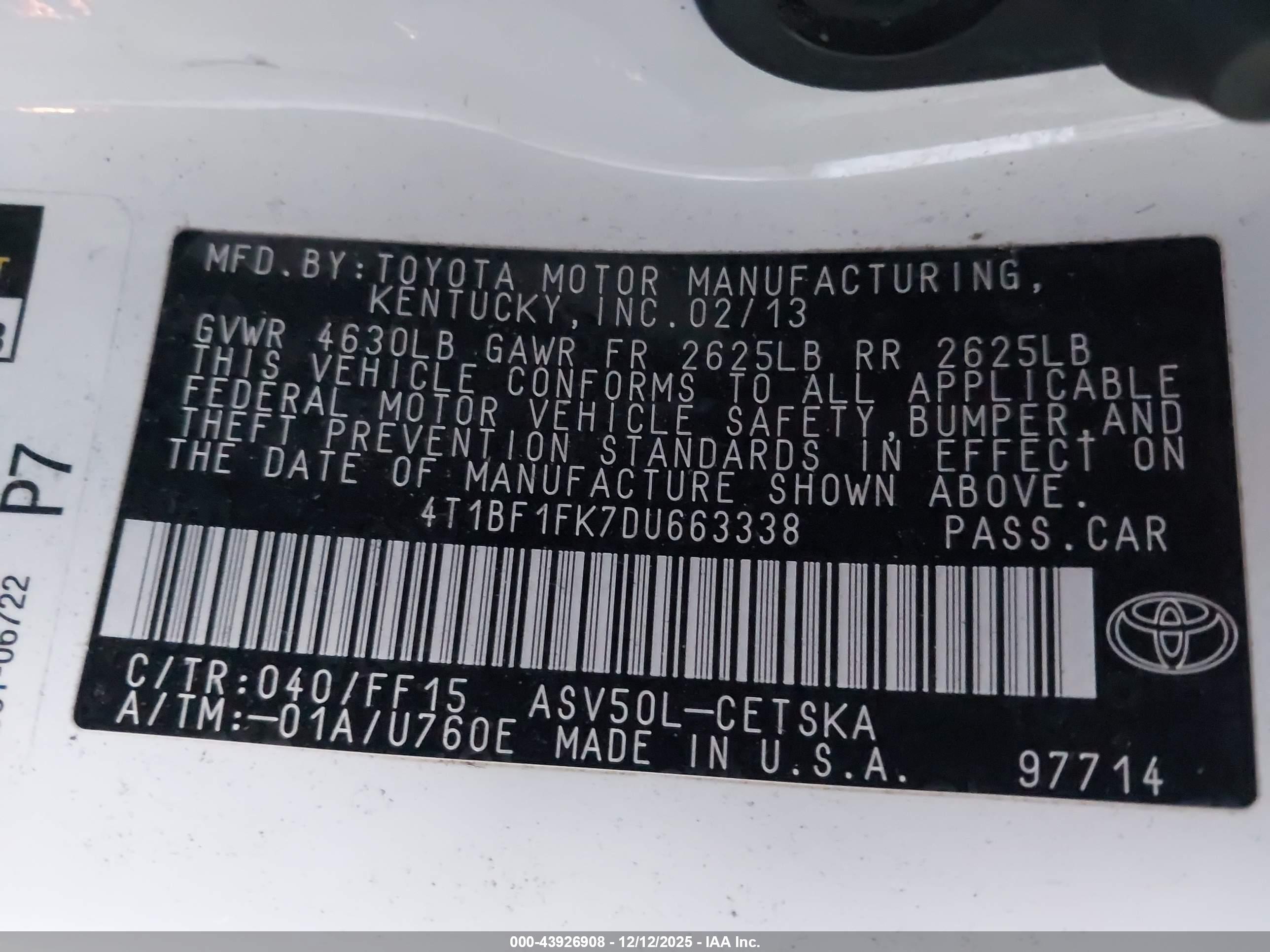 TOYOTA CAMRY image 9