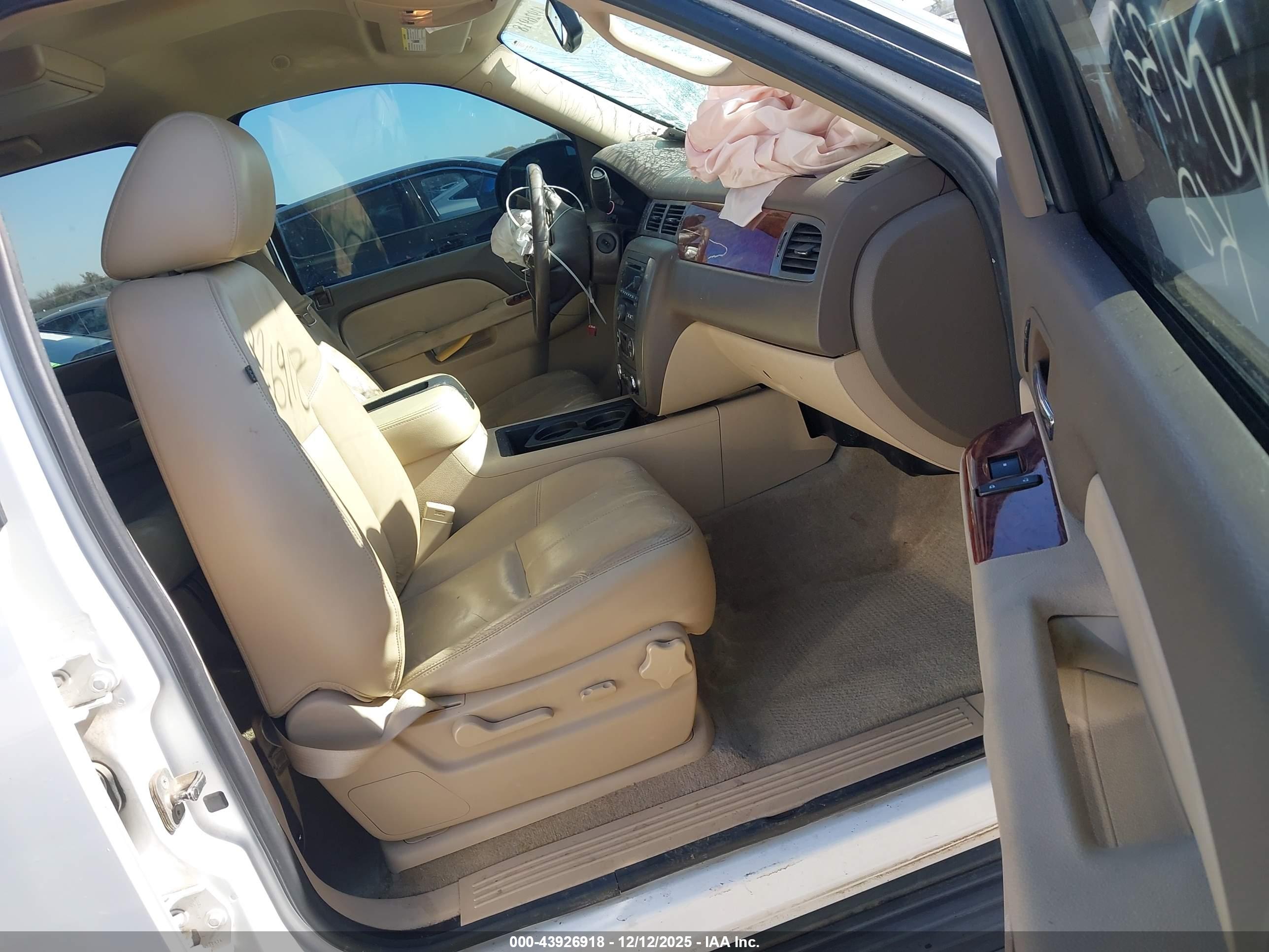 GMC YUKON image 5