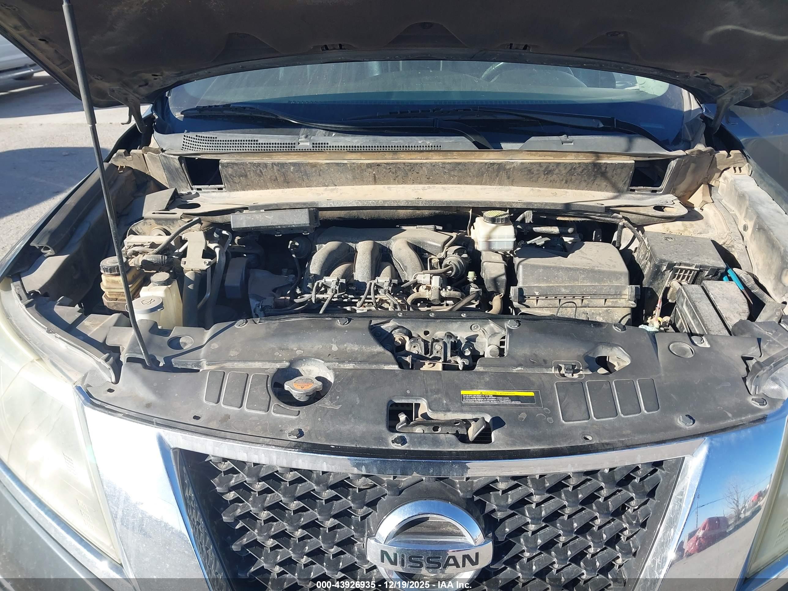 NISSAN PATHFINDER image 10