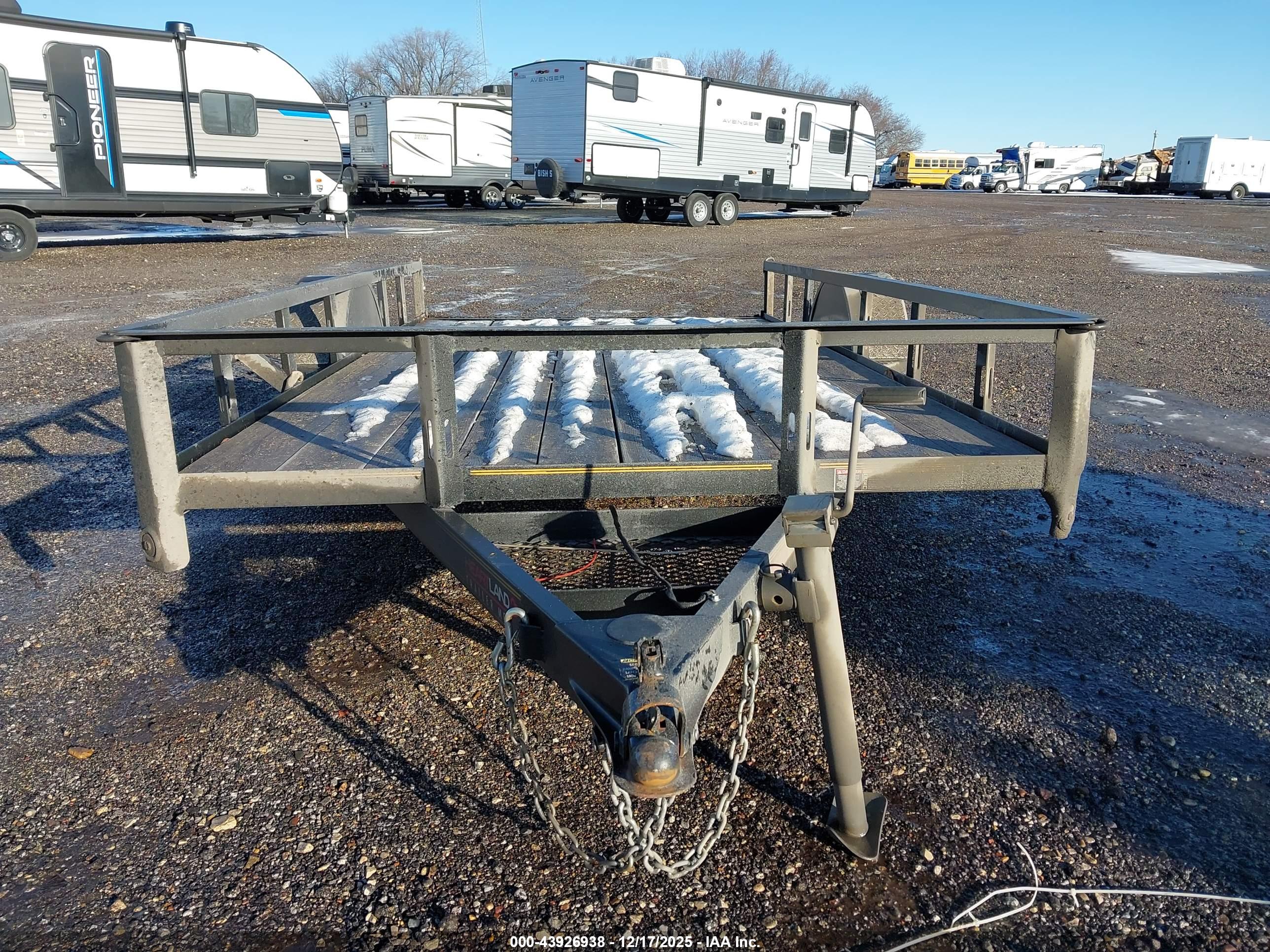 UTILITY TRAILER image 10