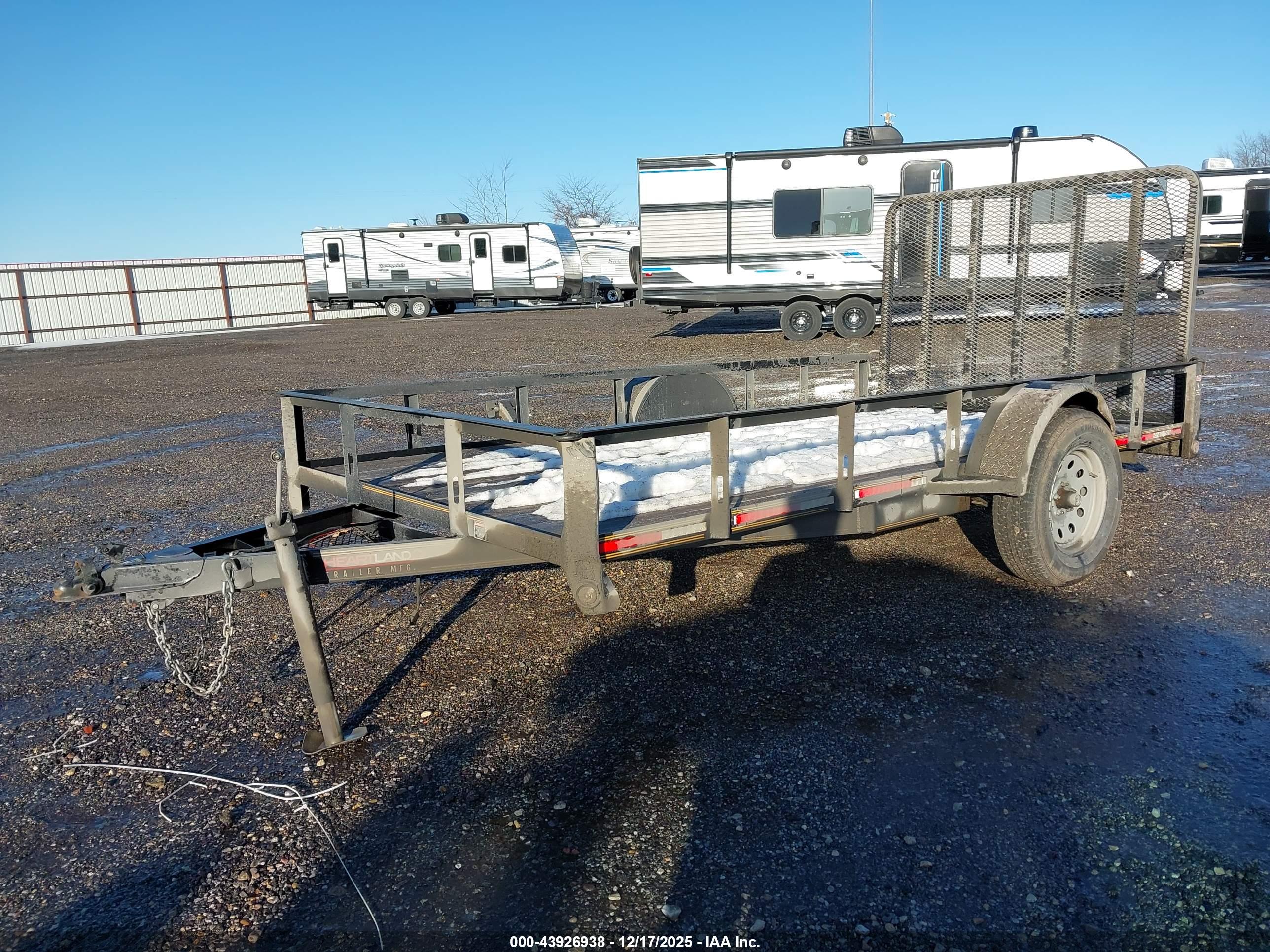 UTILITY TRAILER image 2