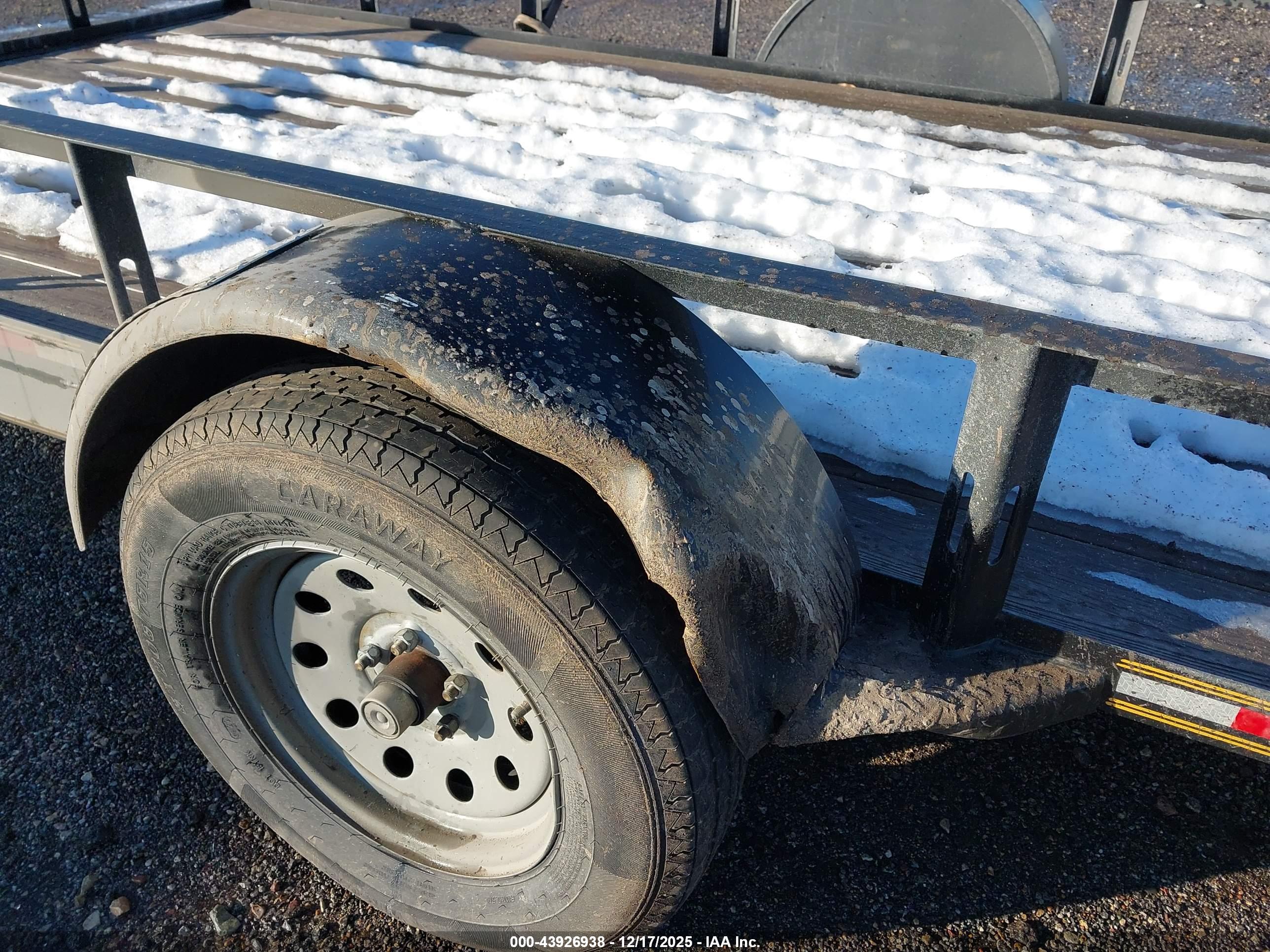 UTILITY TRAILER image 6