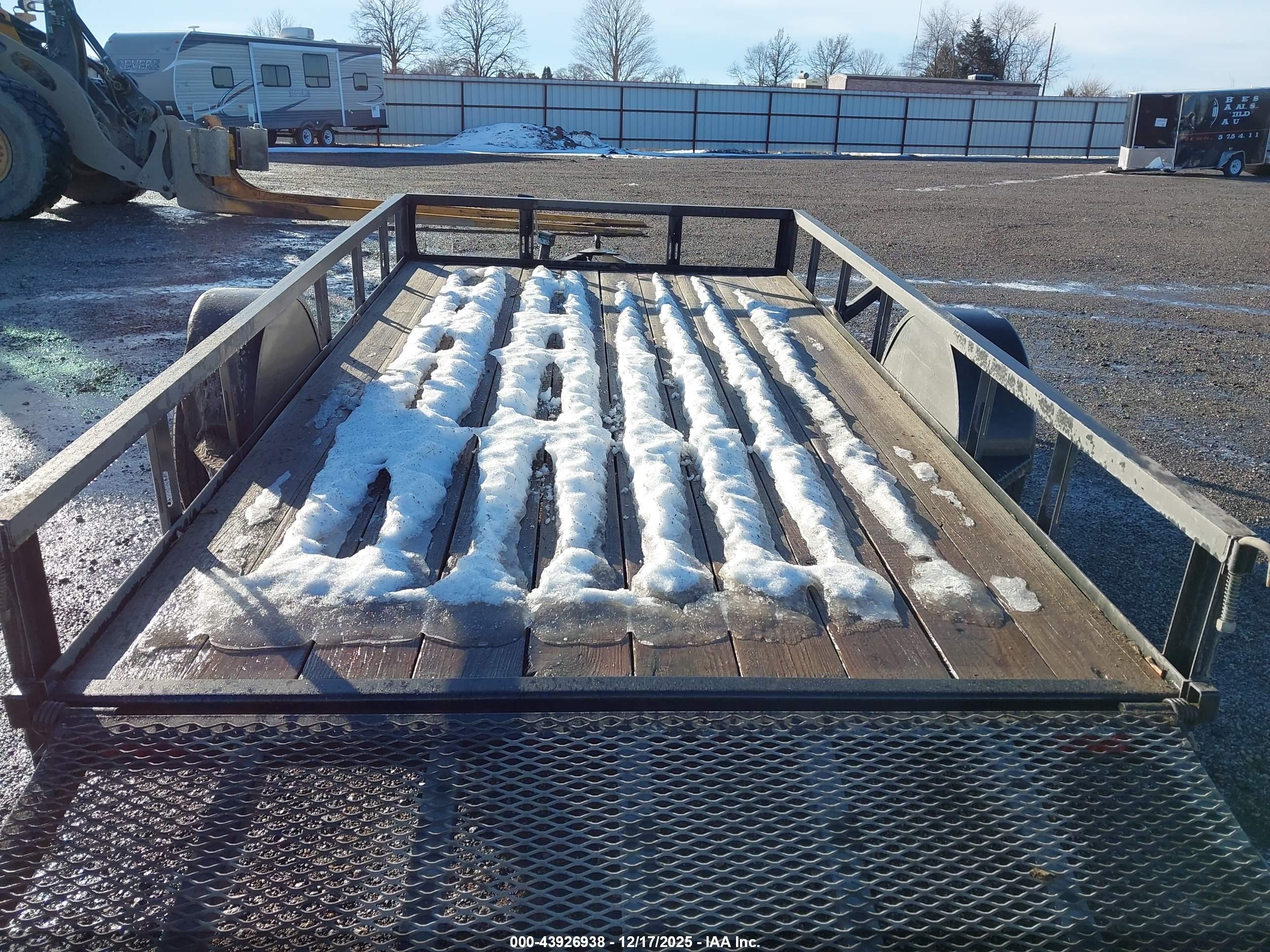 UTILITY TRAILER image 8