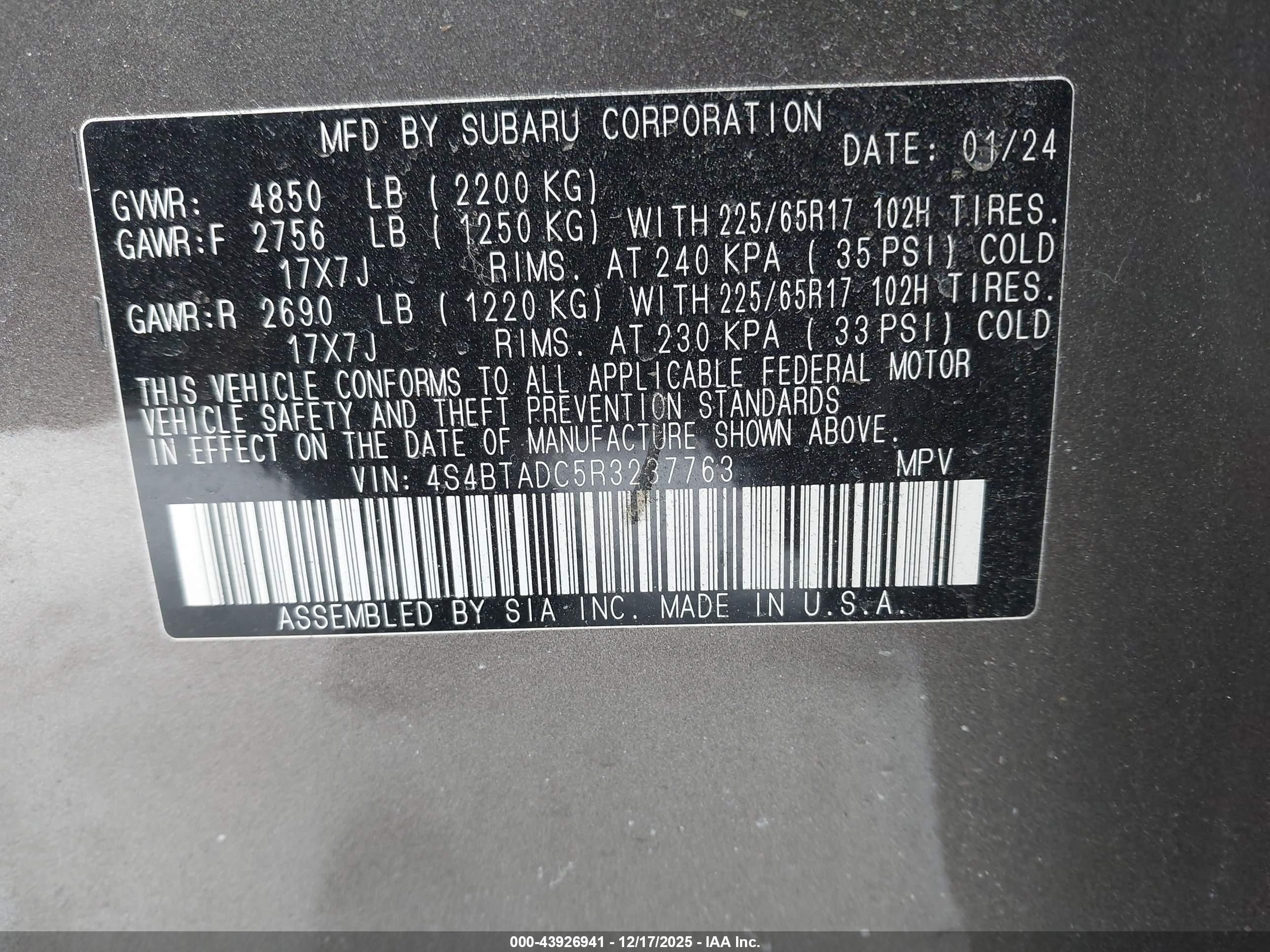 SUBARU OUTBACK image 9