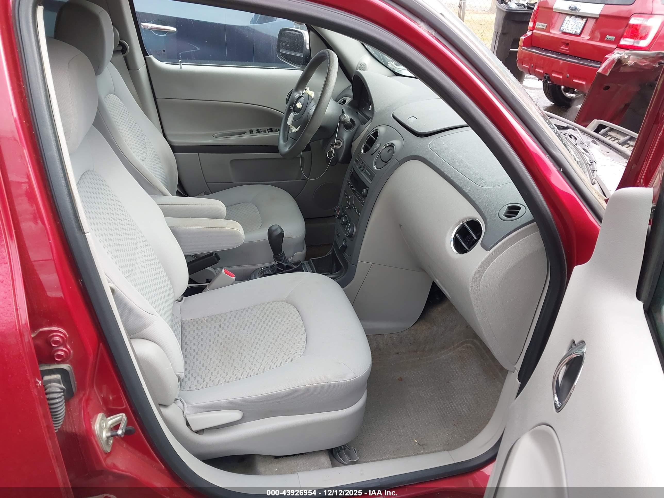 CHEVROLET HHR image 5