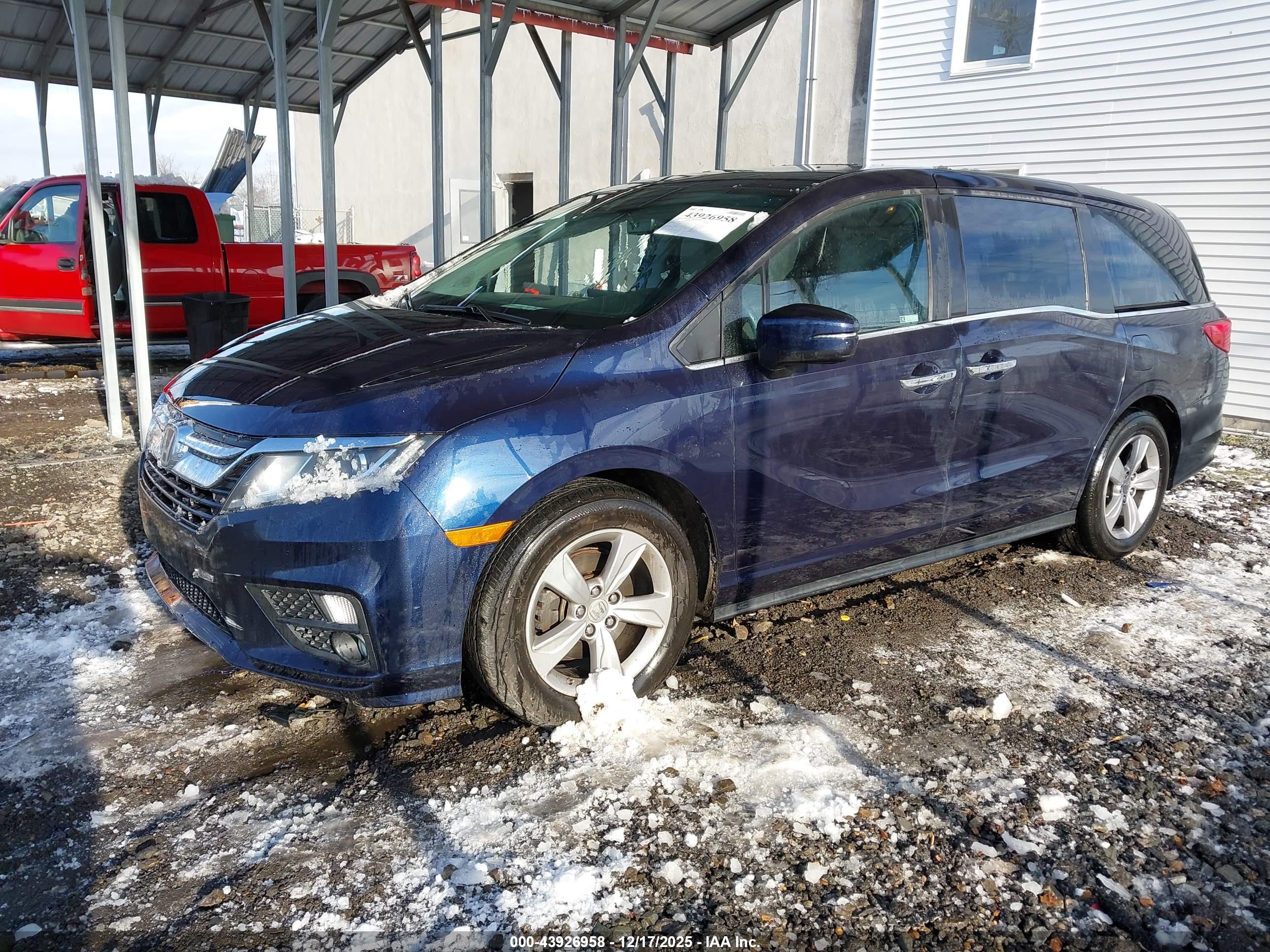 HONDA ODYSSEY image 2