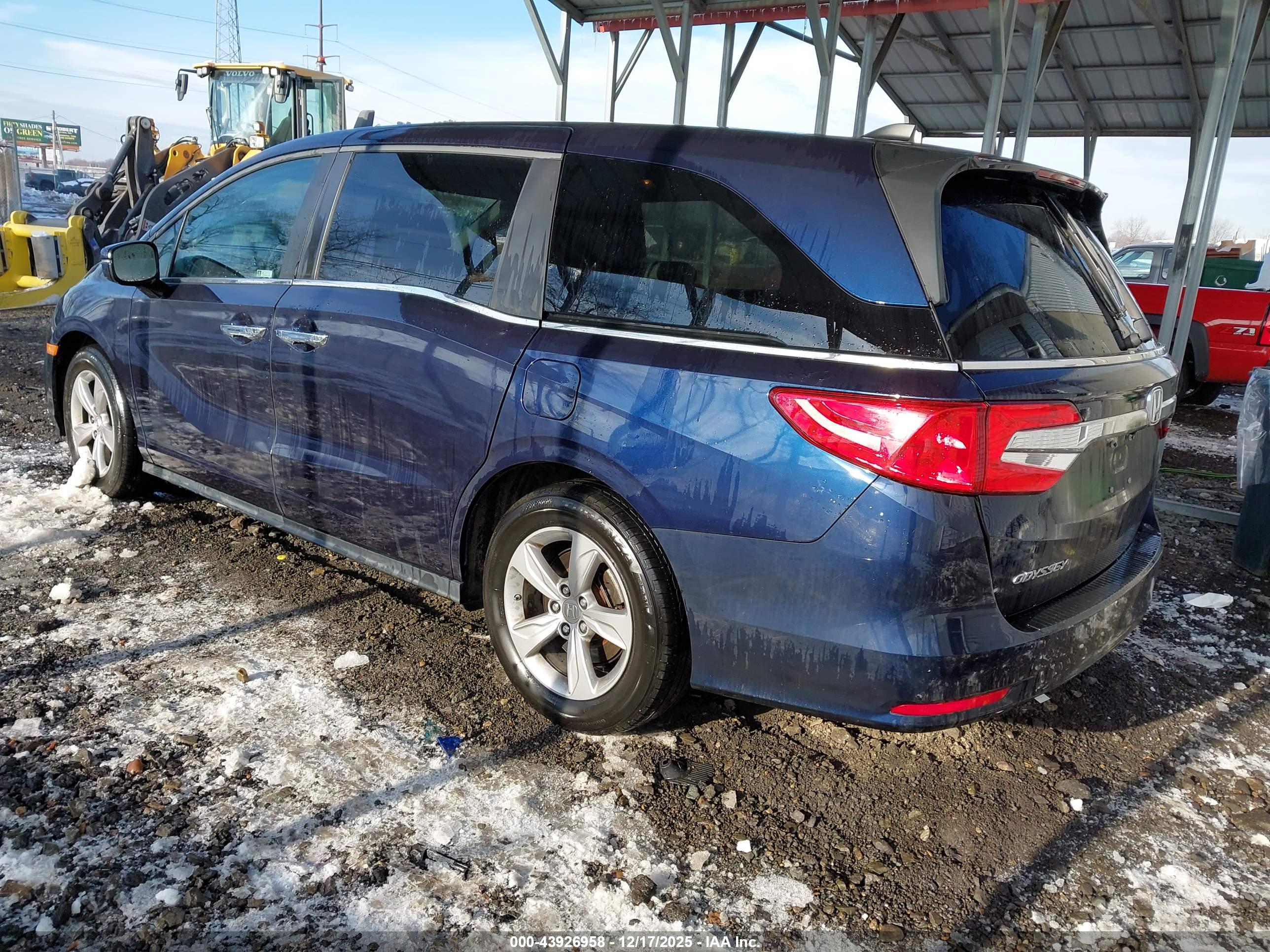 HONDA ODYSSEY image 3