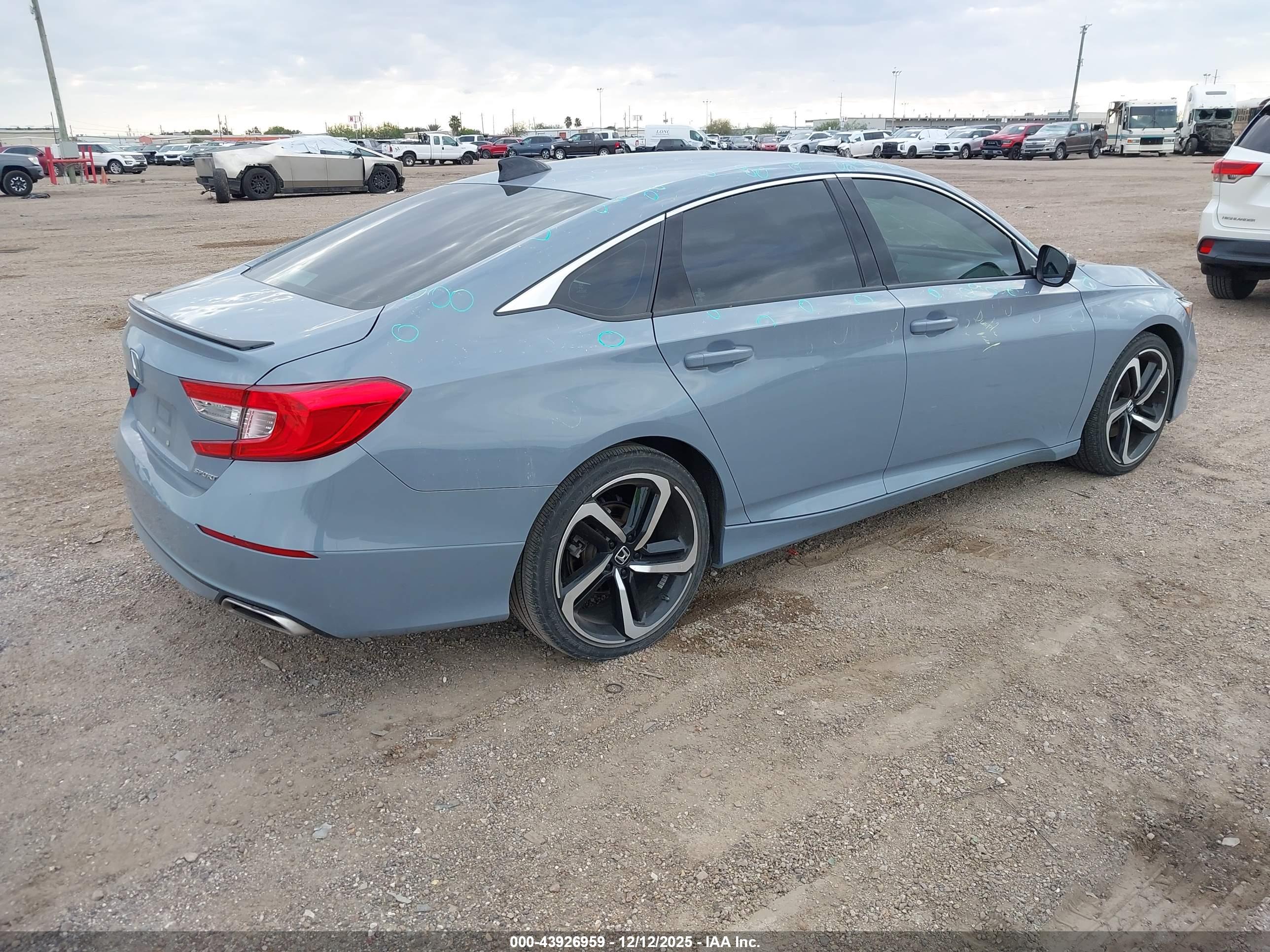 HONDA ACCORD image 4