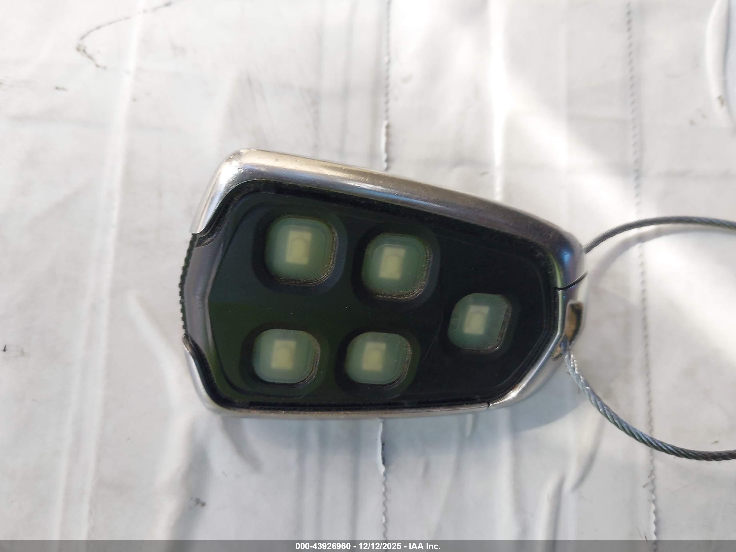 CADILLAC SRX image 11