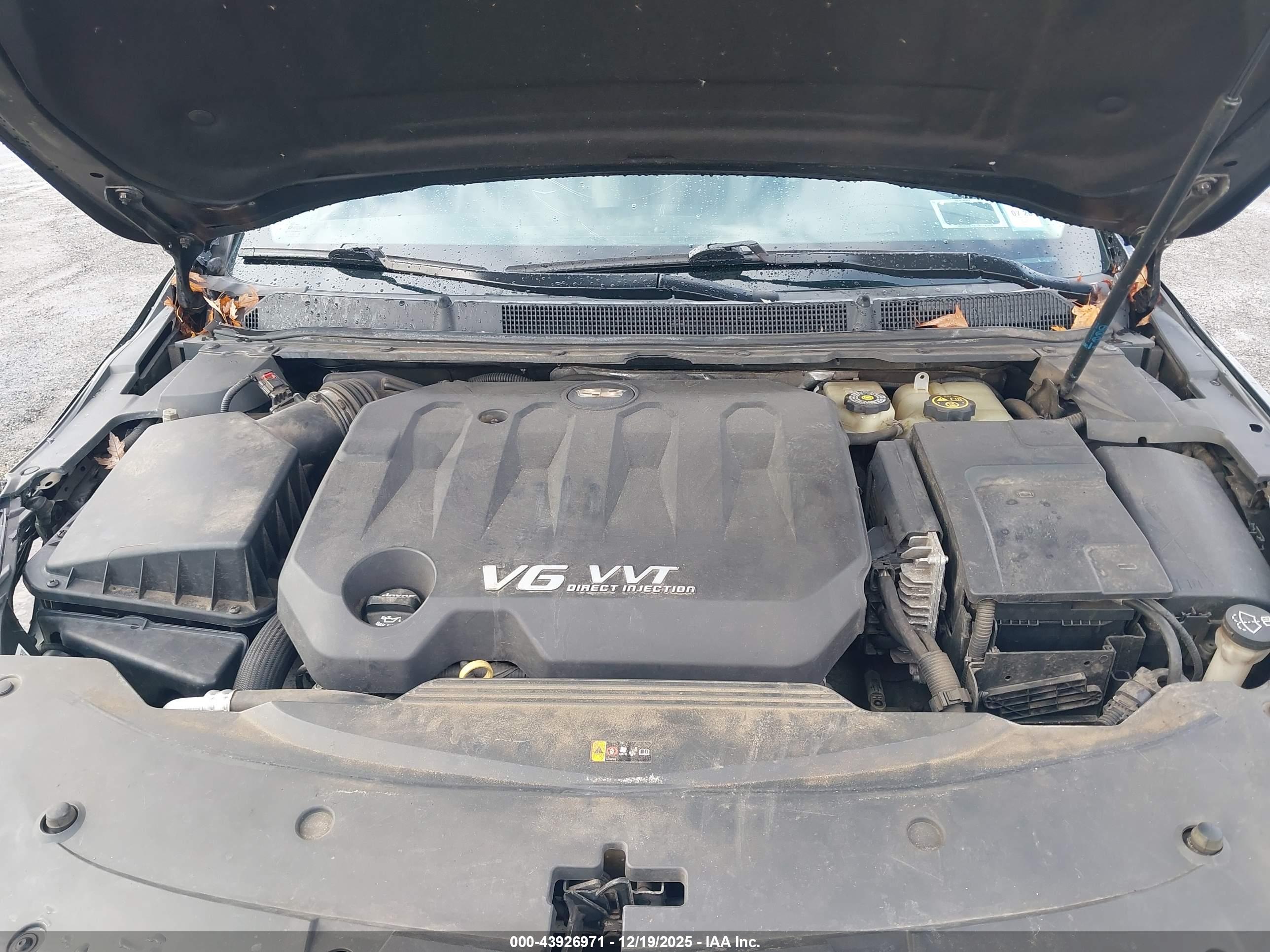 CADILLAC XTS image 10