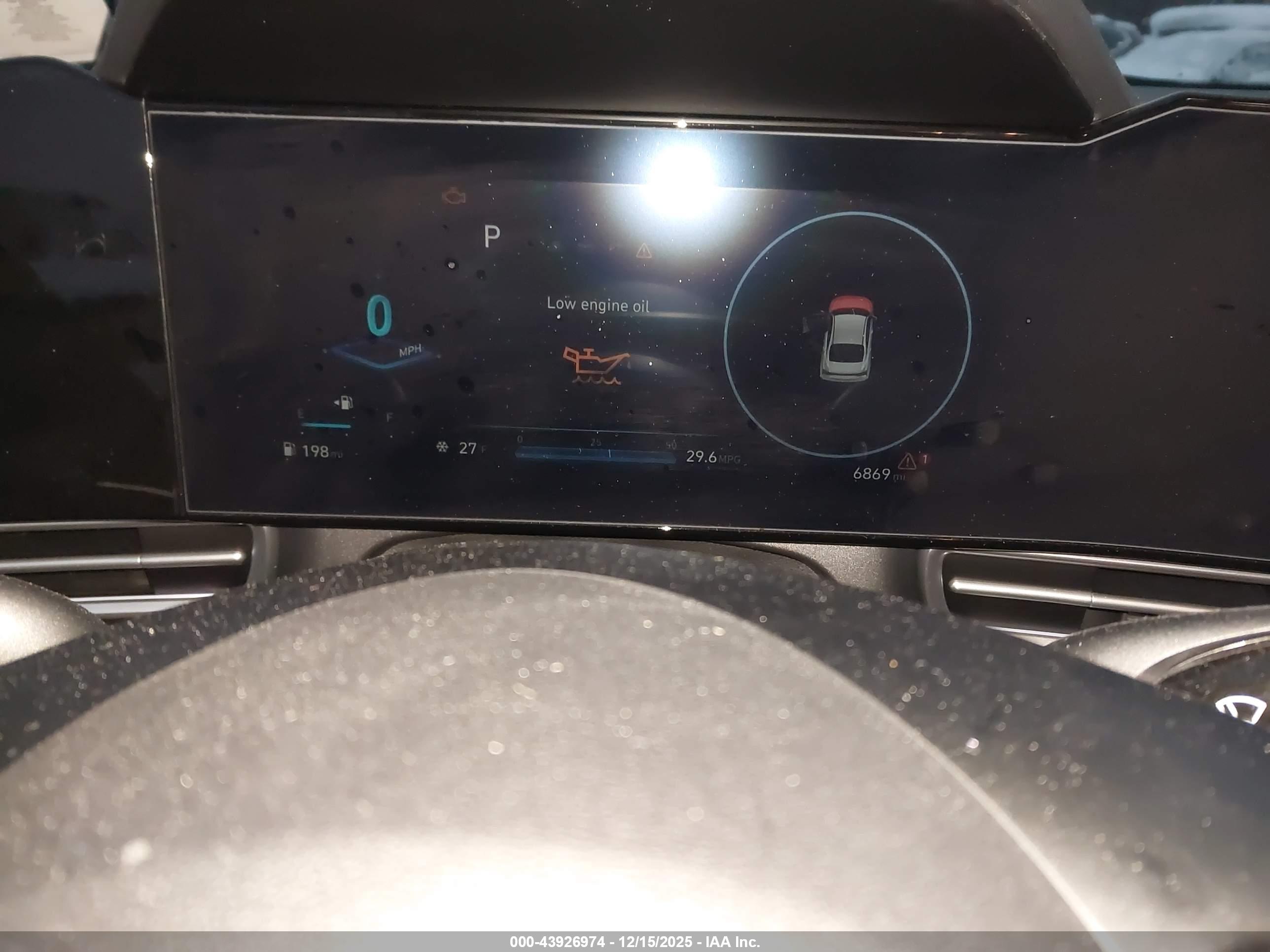 HYUNDAI ELANTRA image 7