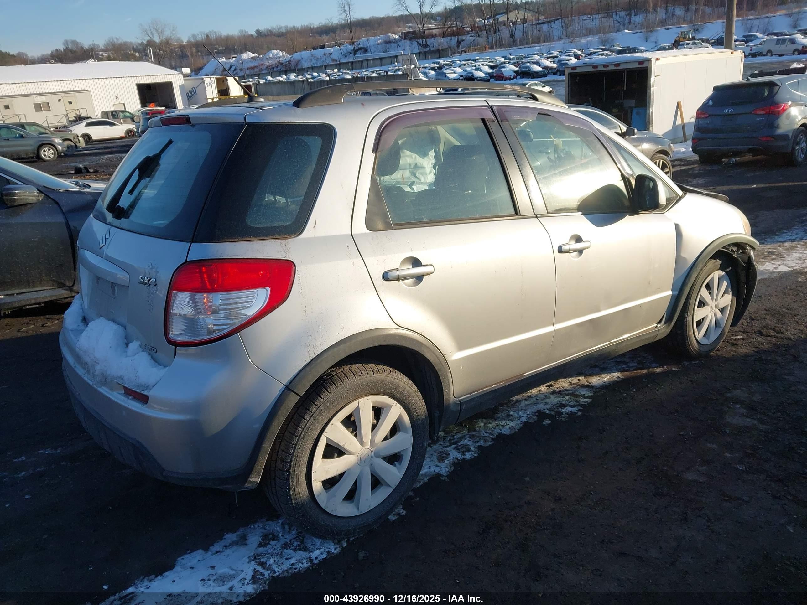 SUZUKI SX4 image 4