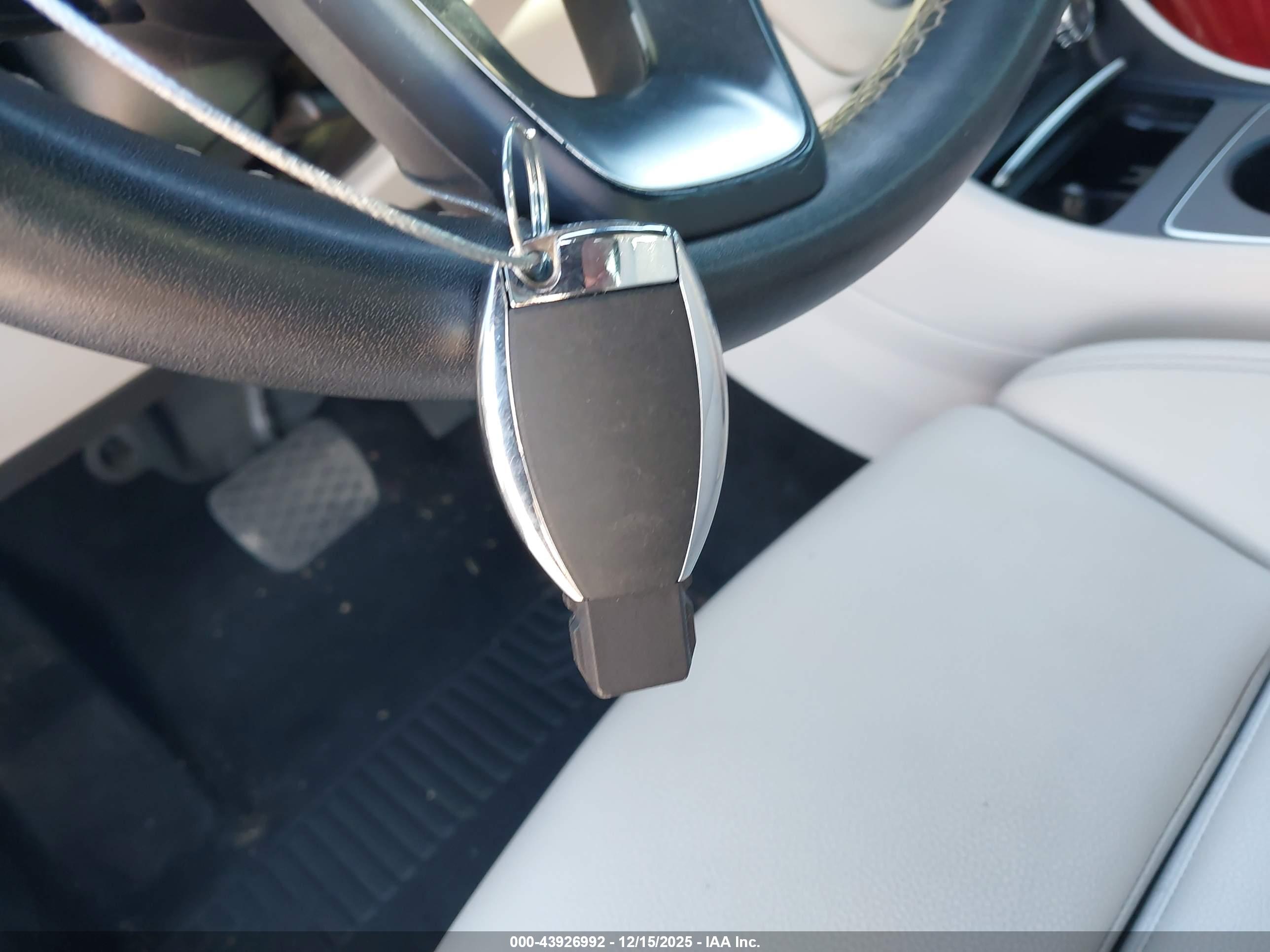 MERCEDES-BENZ CLA image 11
