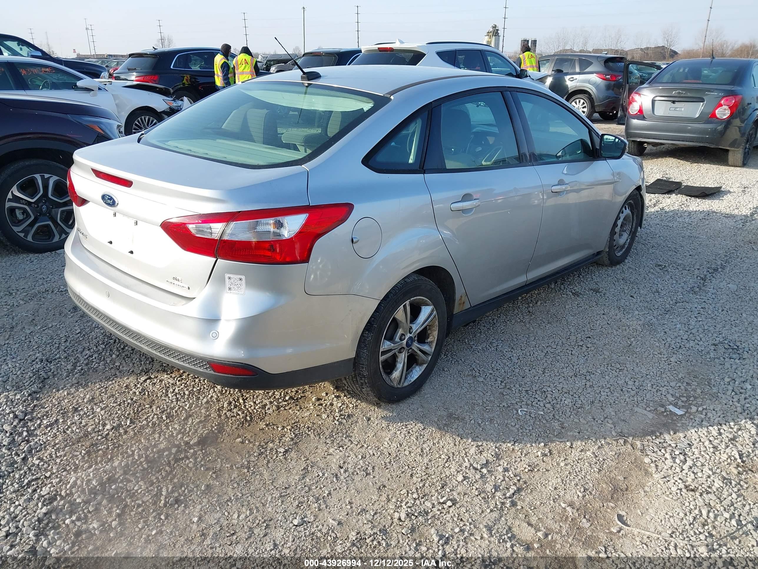 FORD FOCUS image 4