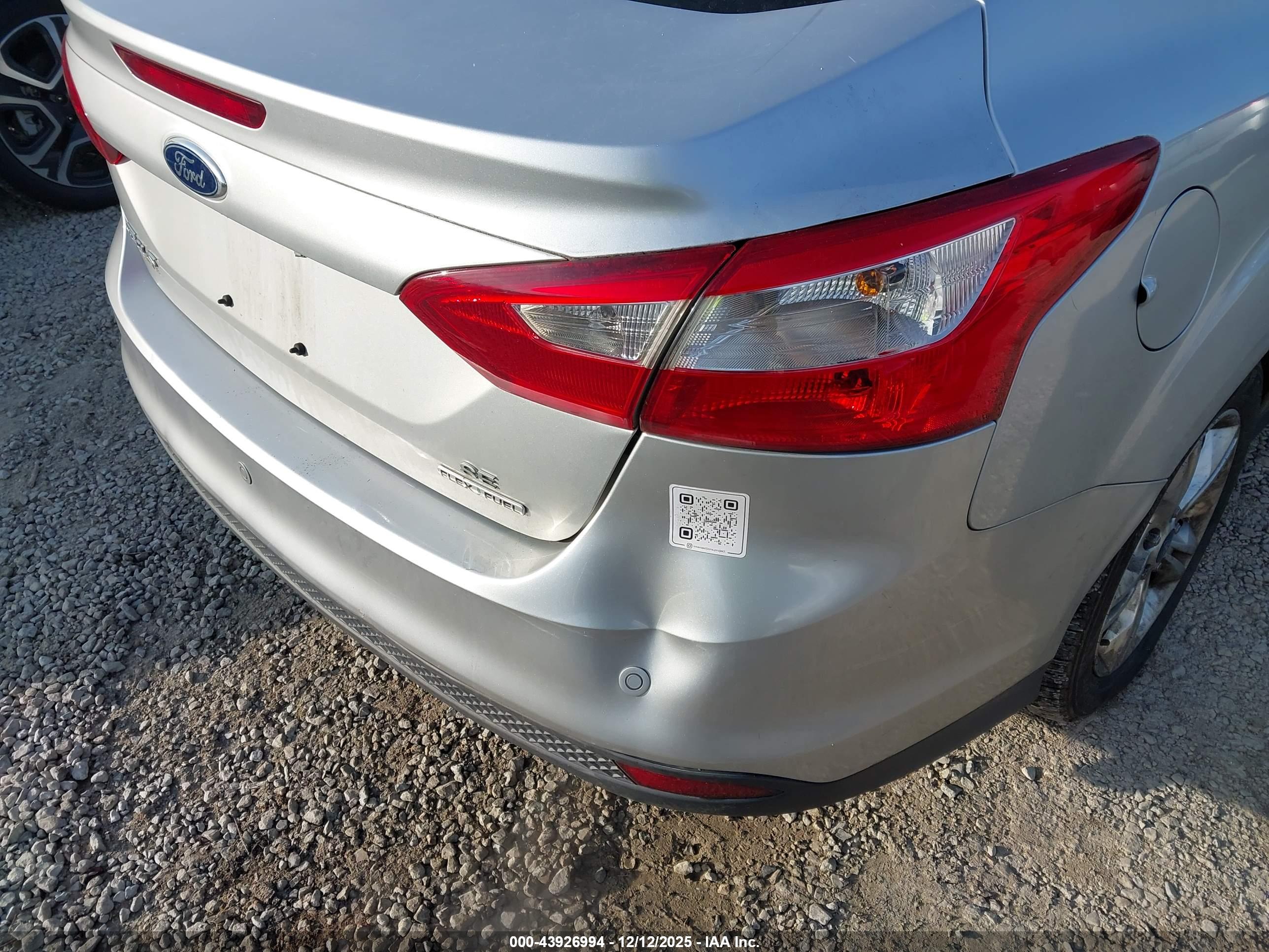 FORD FOCUS image 6