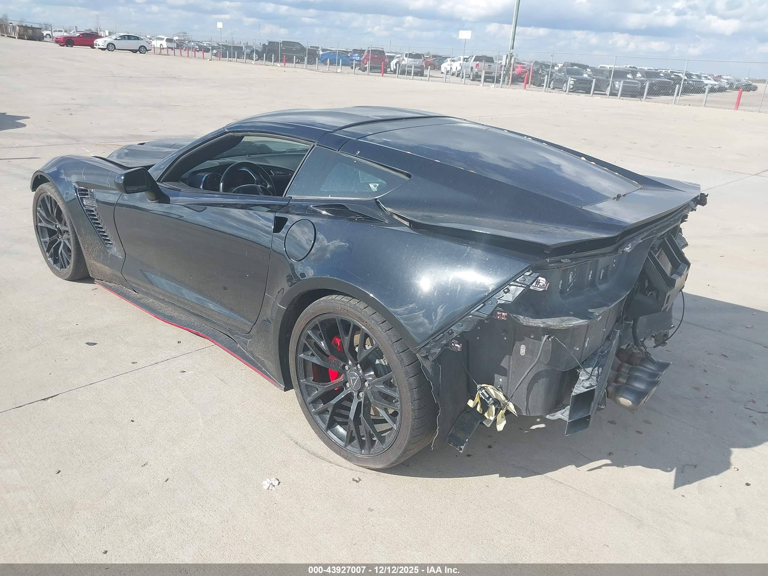 CHEVROLET CORVETTE image 3
