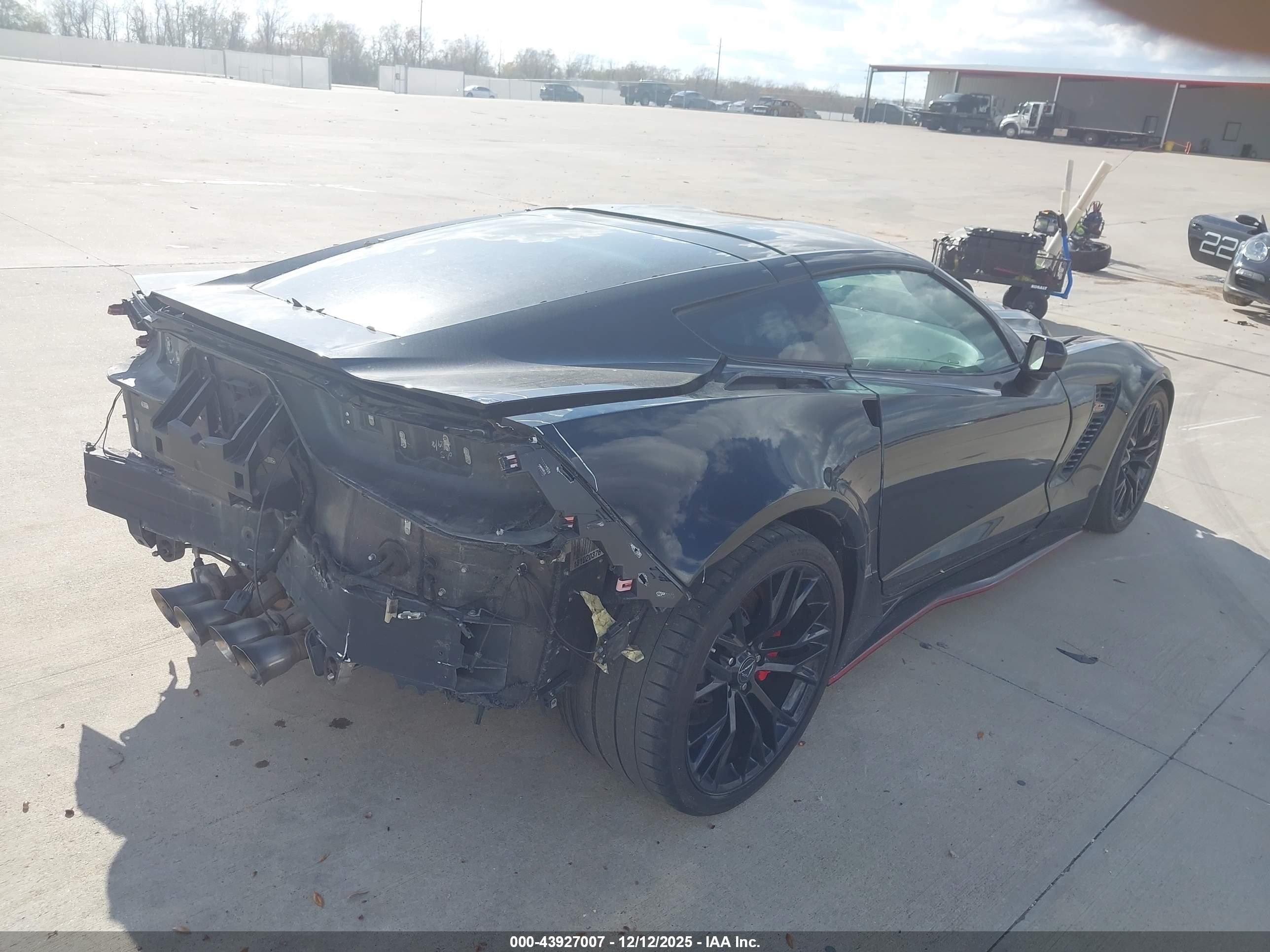 CHEVROLET CORVETTE image 4