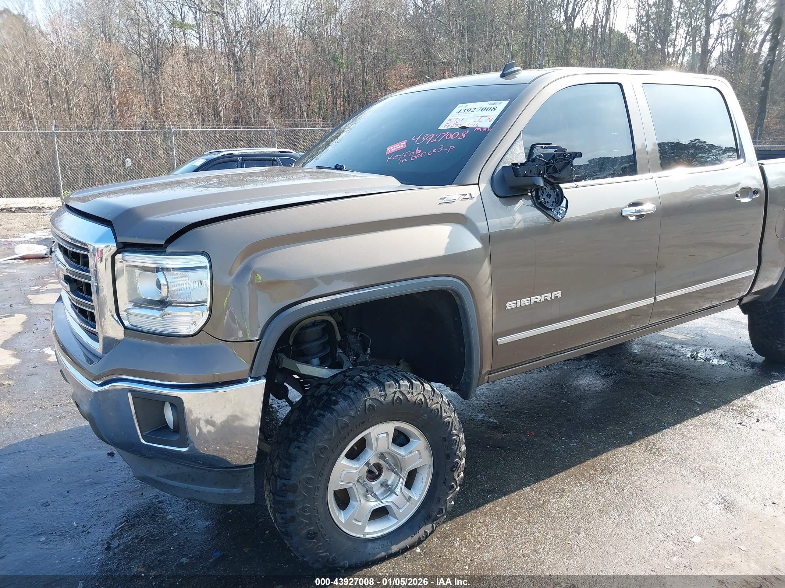 GMC SIERRA image 6