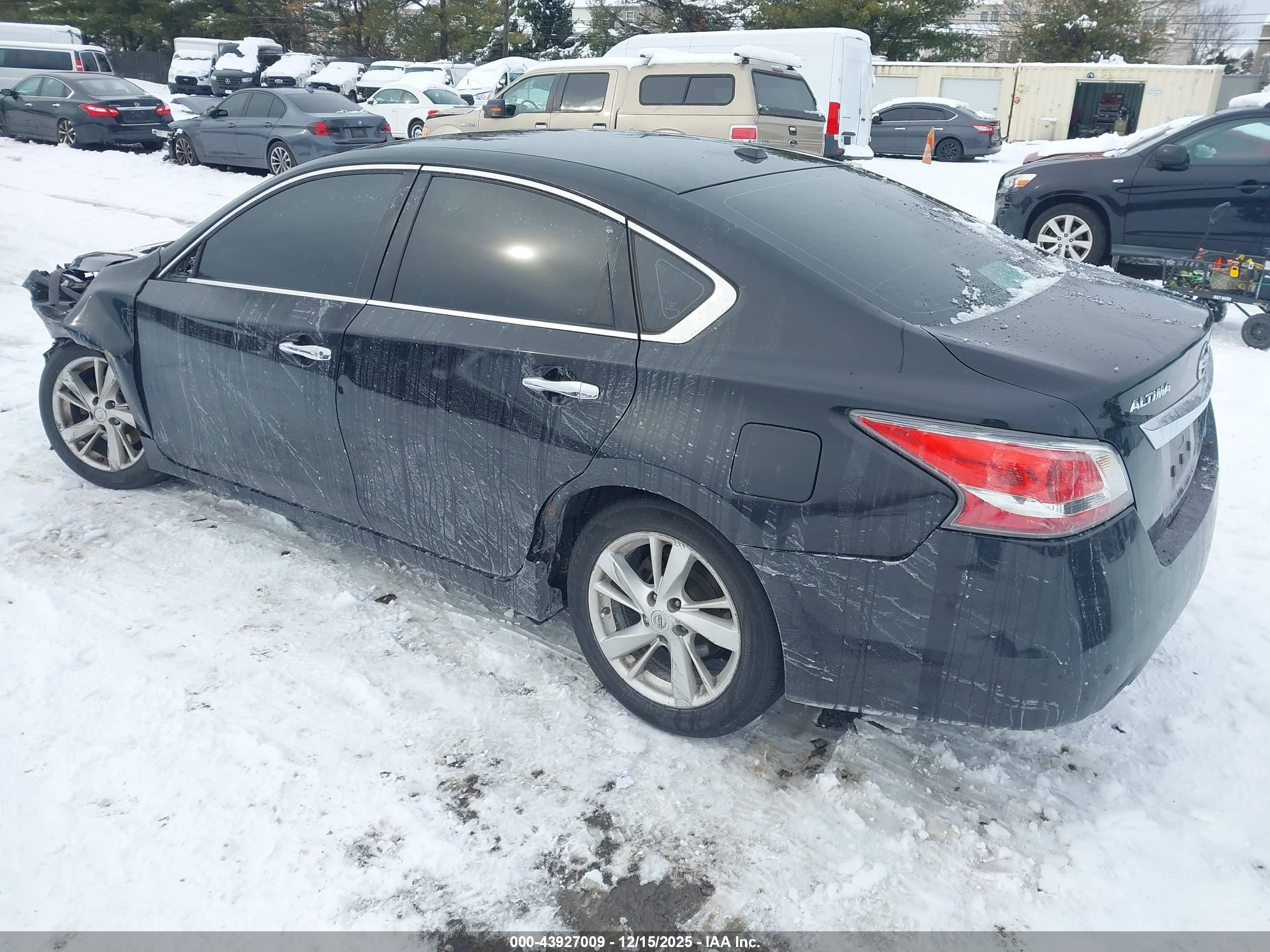 NISSAN ALTIMA image 3