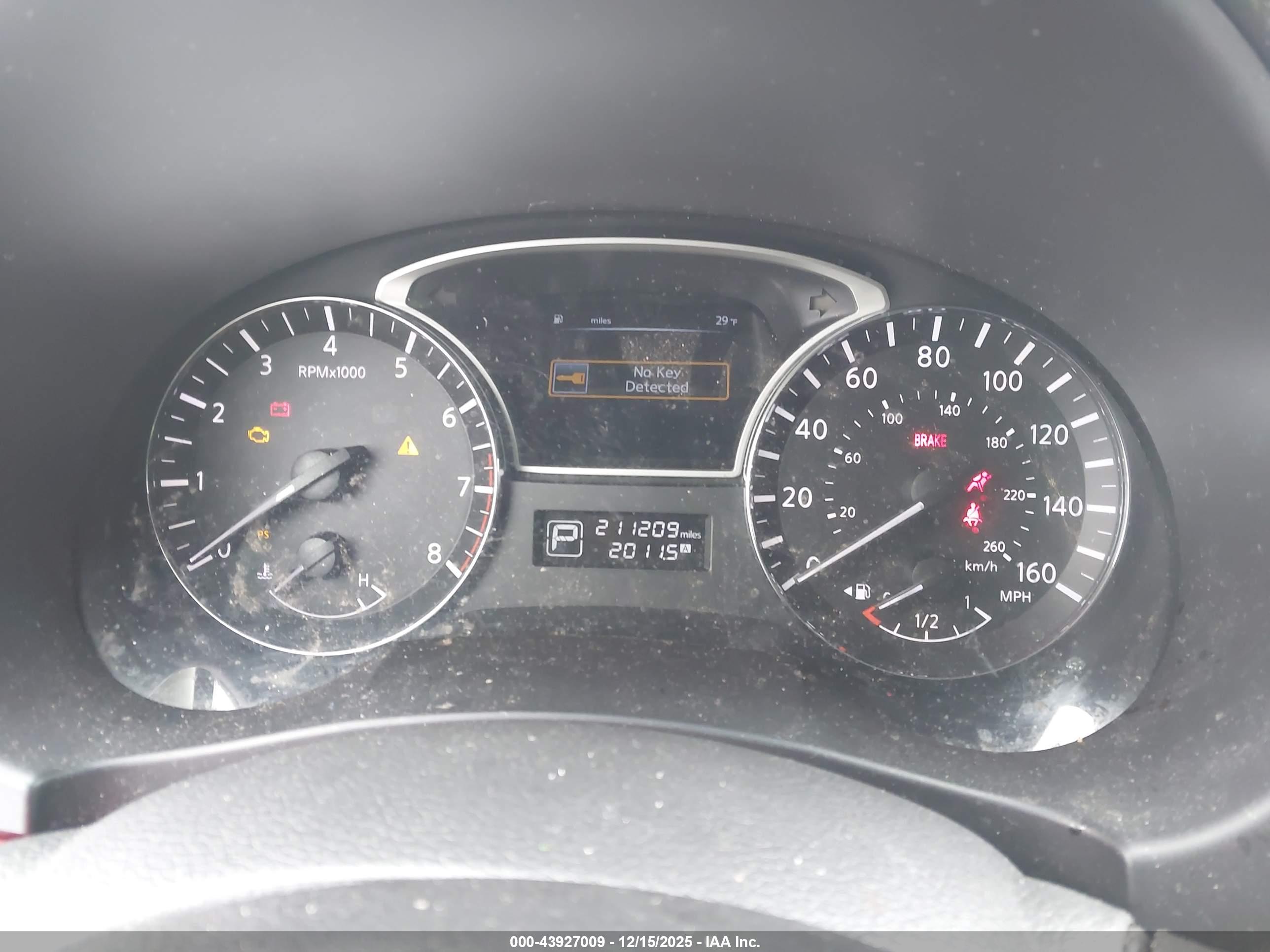 NISSAN ALTIMA image 7