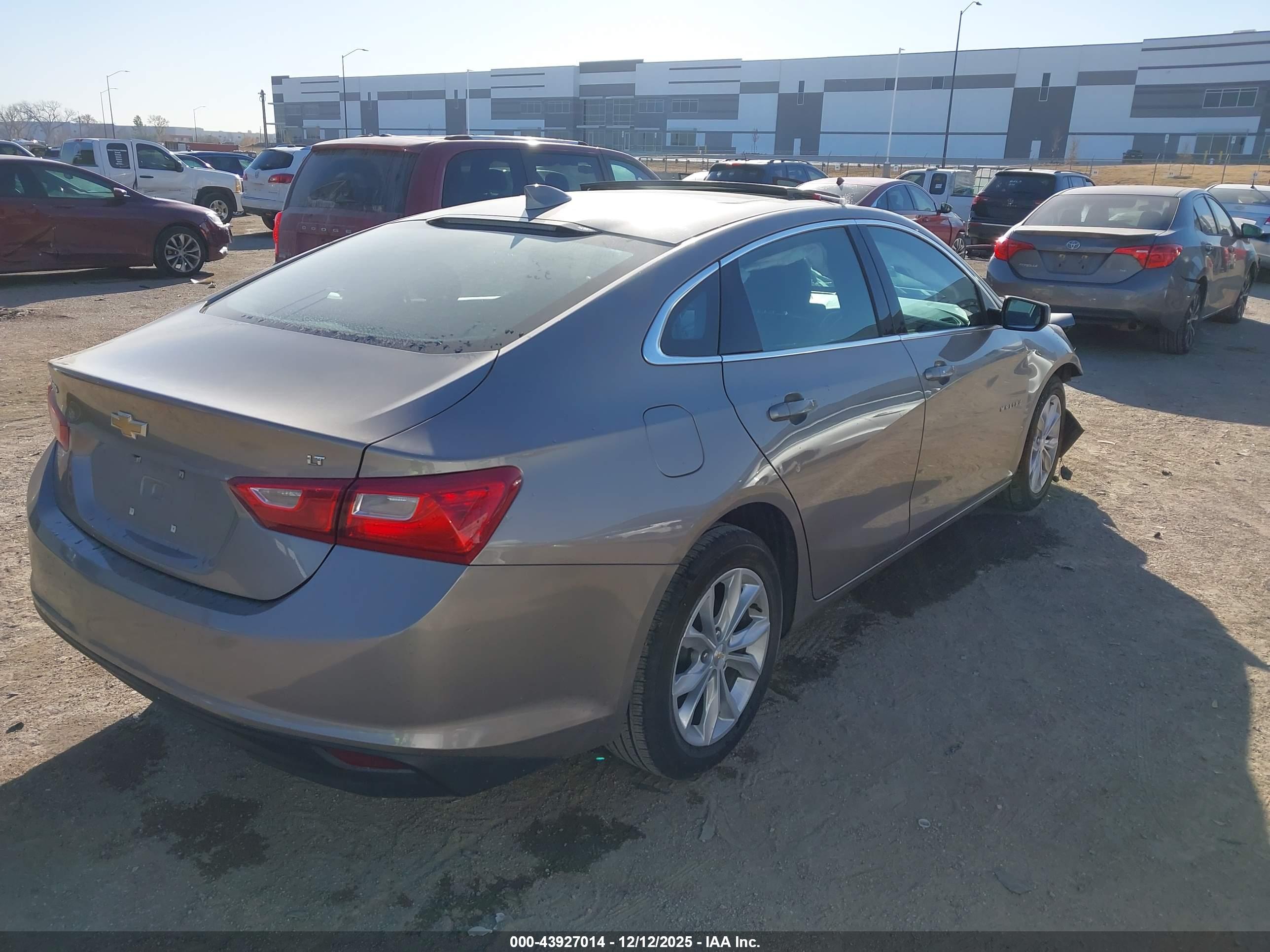 CHEVROLET MALIBU image 4