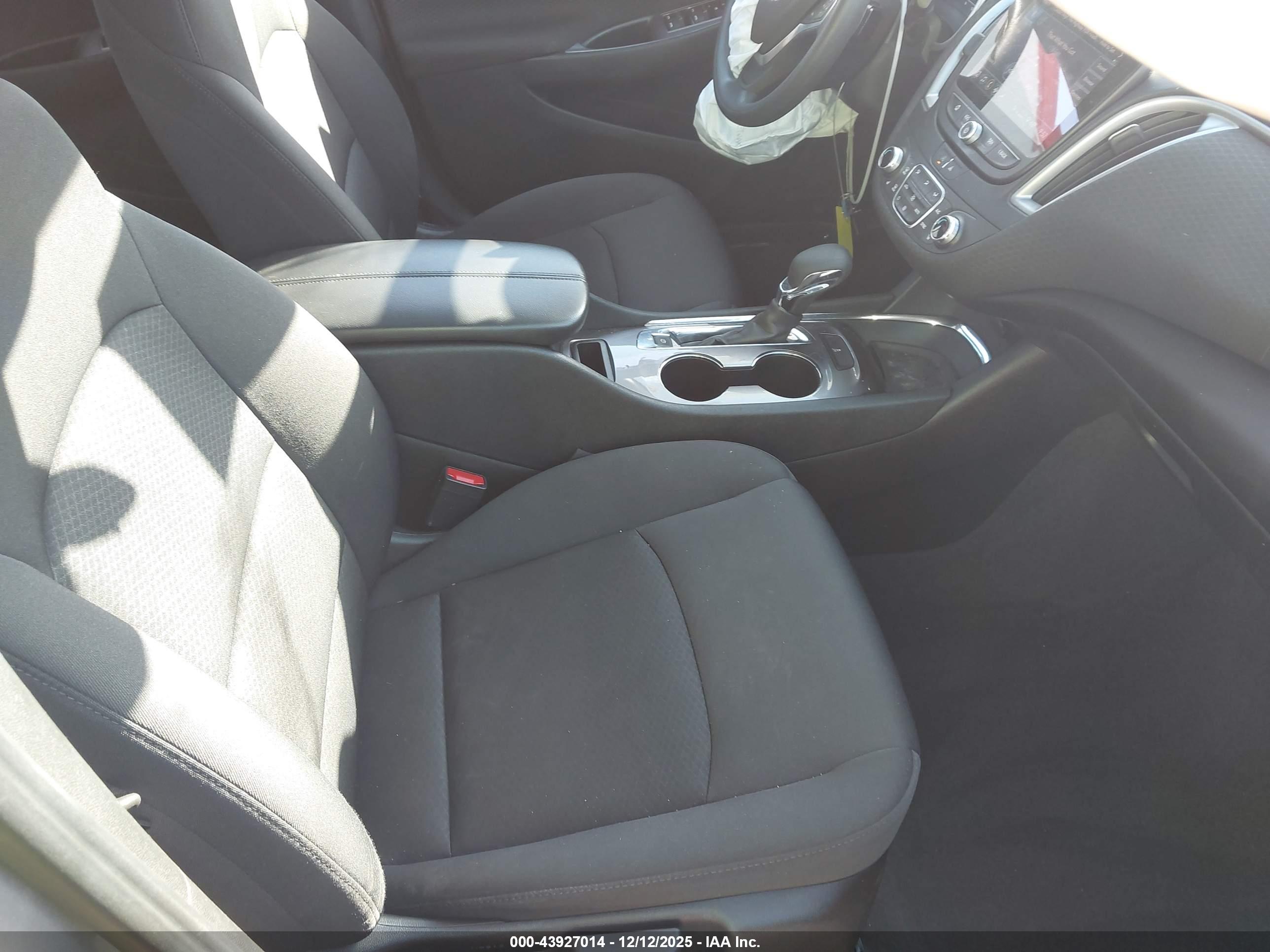 CHEVROLET MALIBU image 5