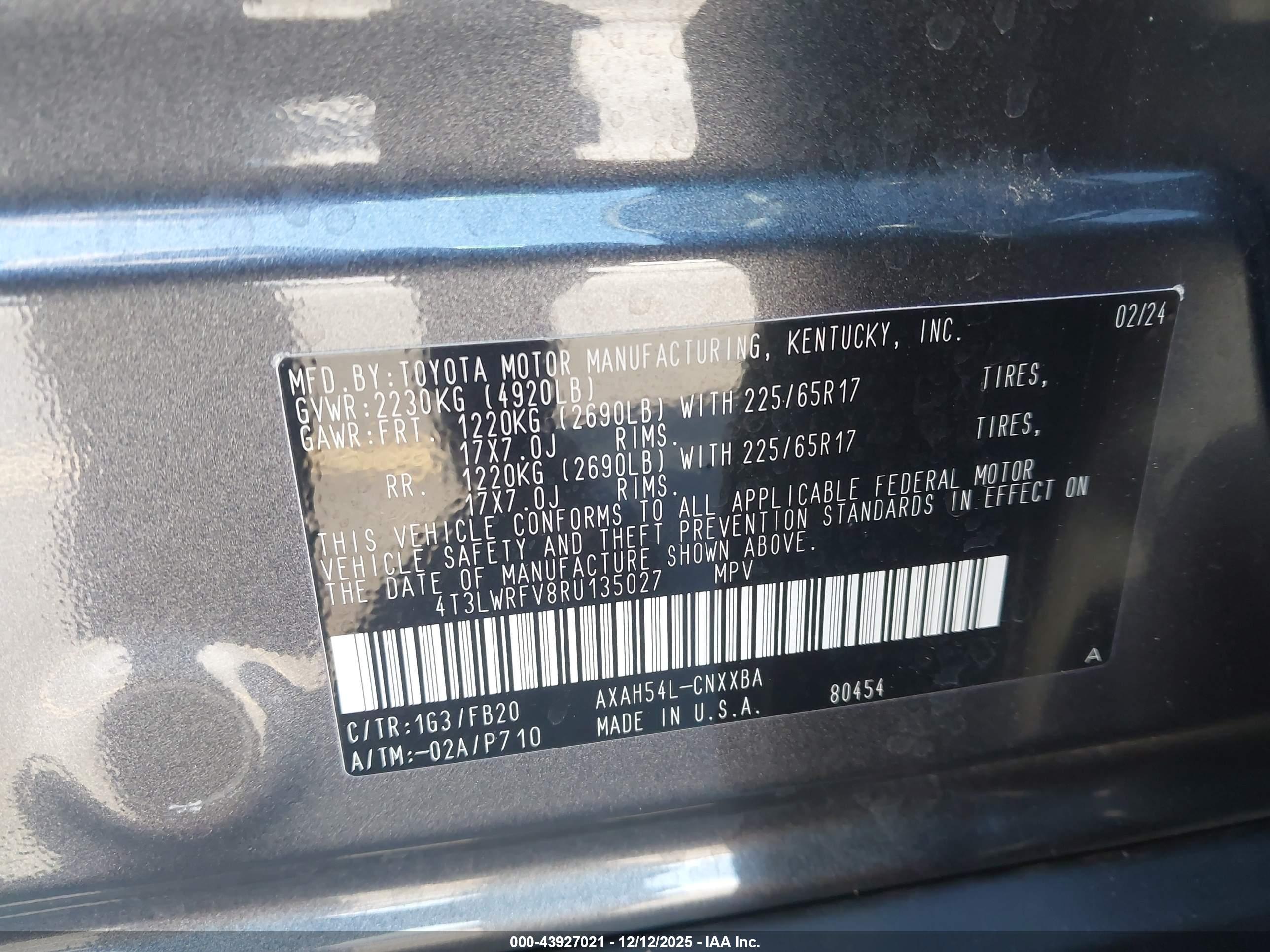 TOYOTA RAV4 image 9