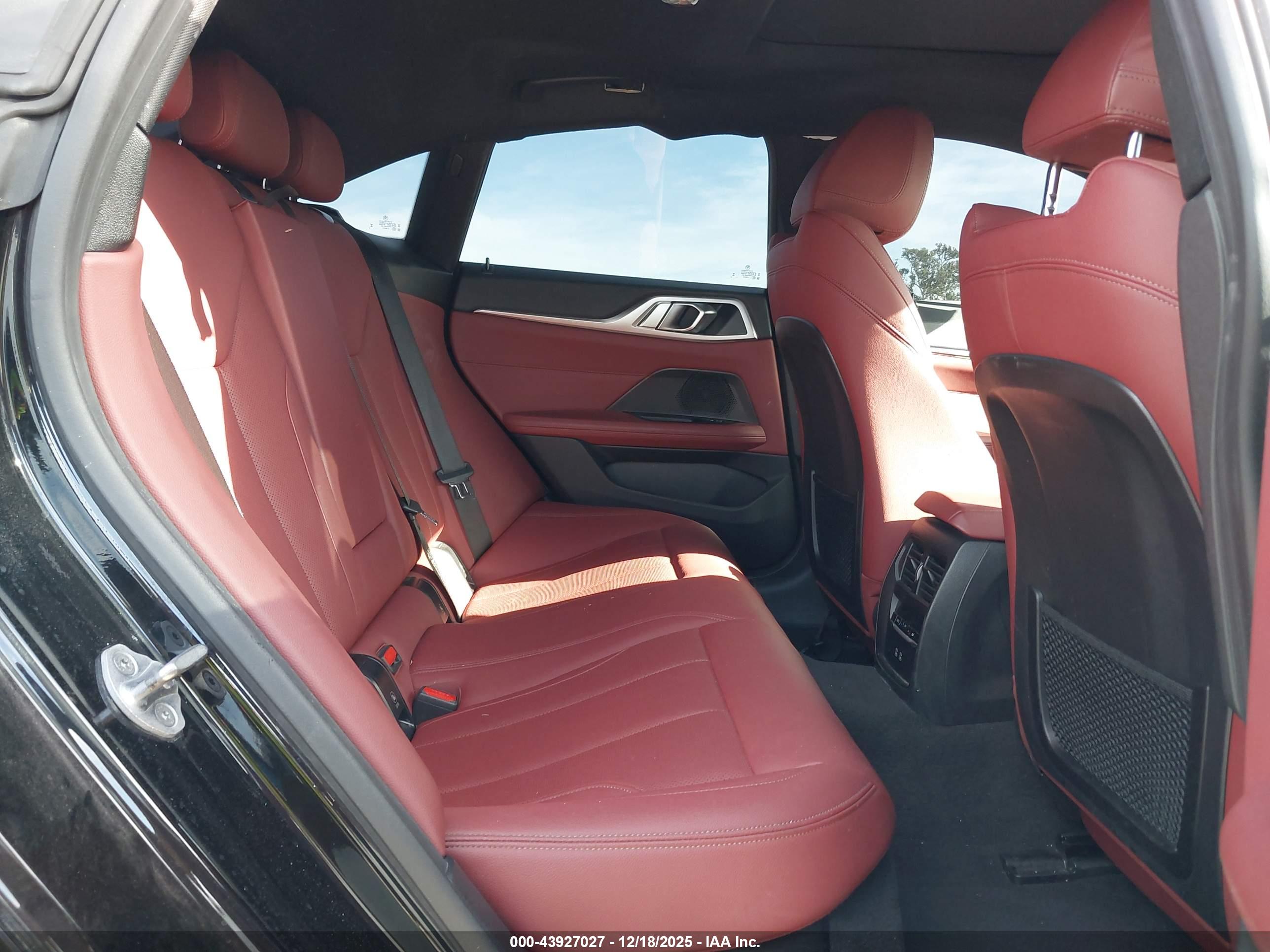 BMW I4 image 8