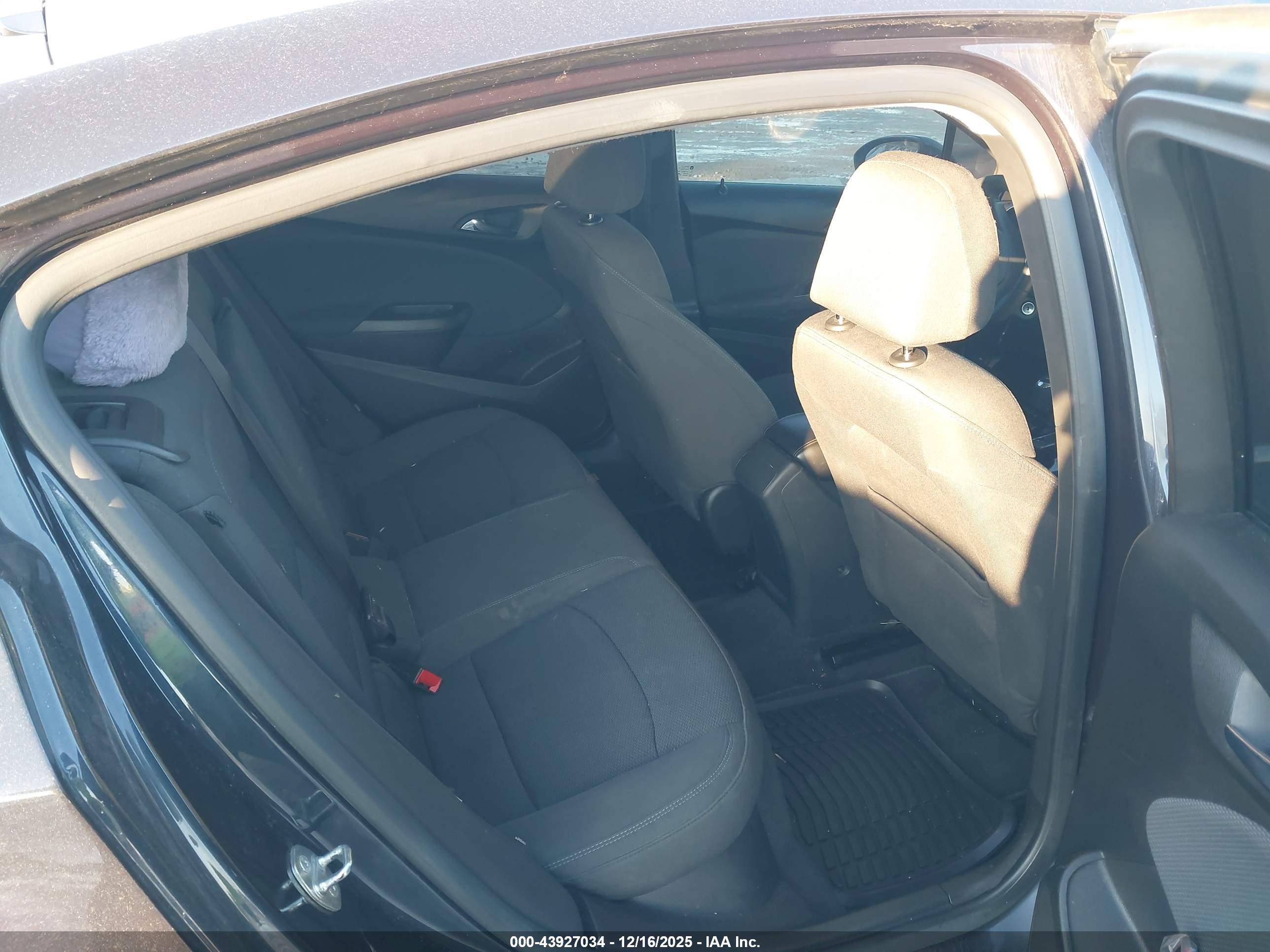 CHEVROLET CRUZE image 8