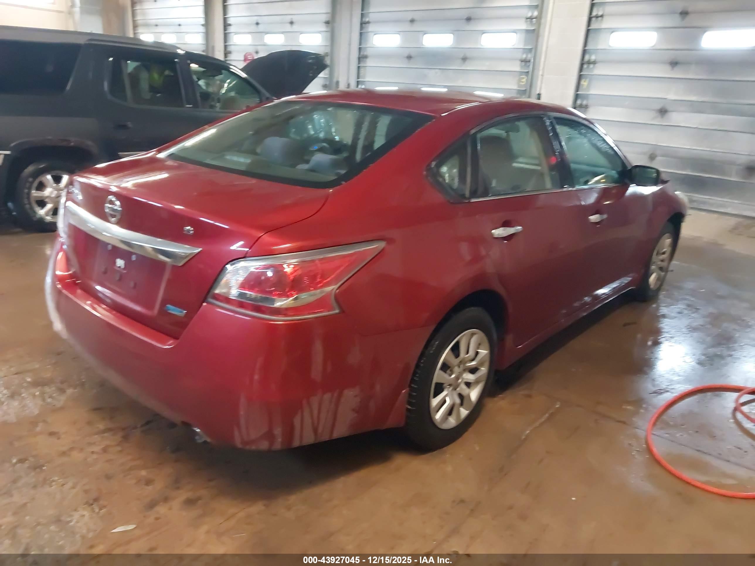NISSAN ALTIMA image 4