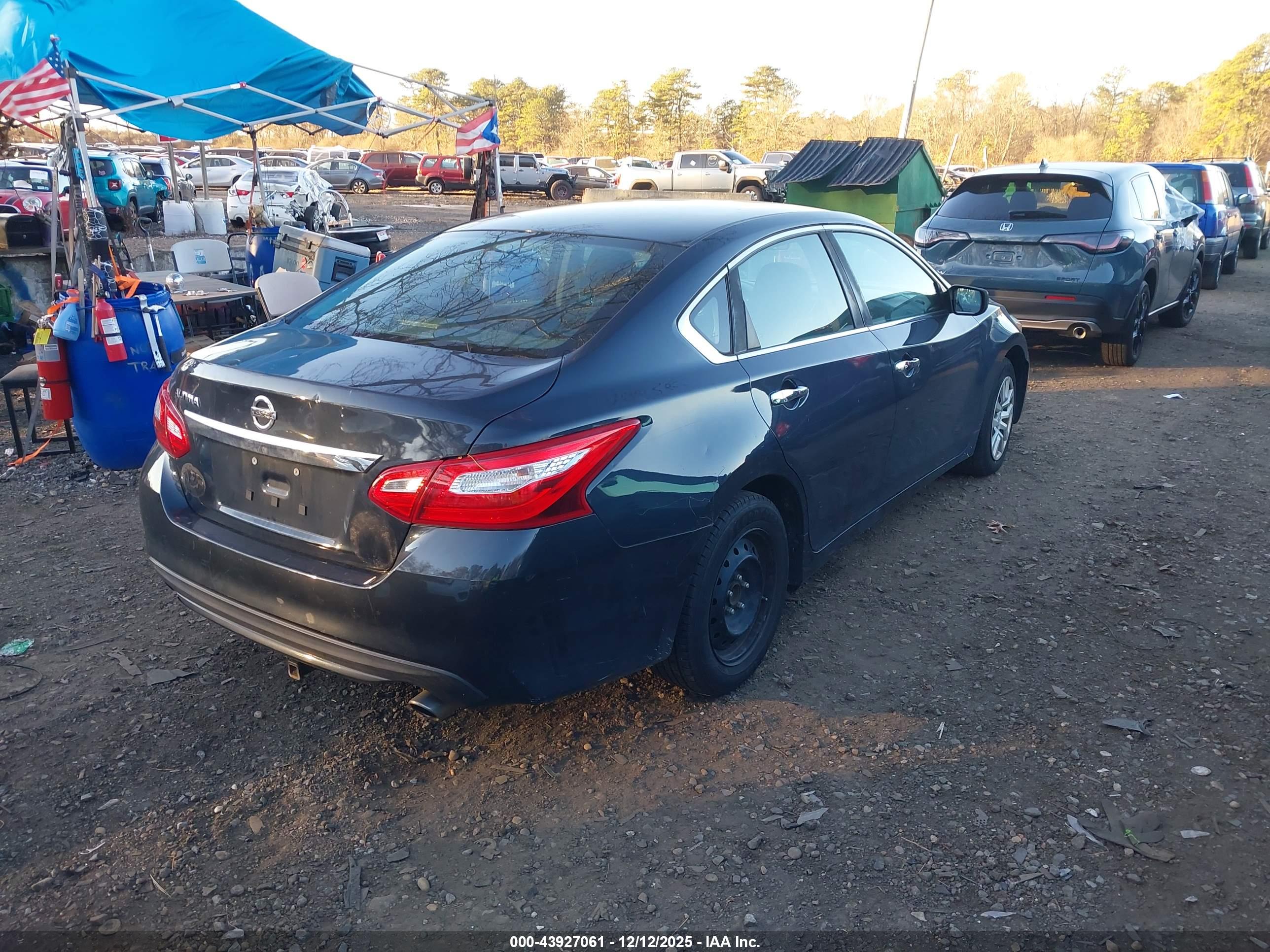 NISSAN ALTIMA image 4