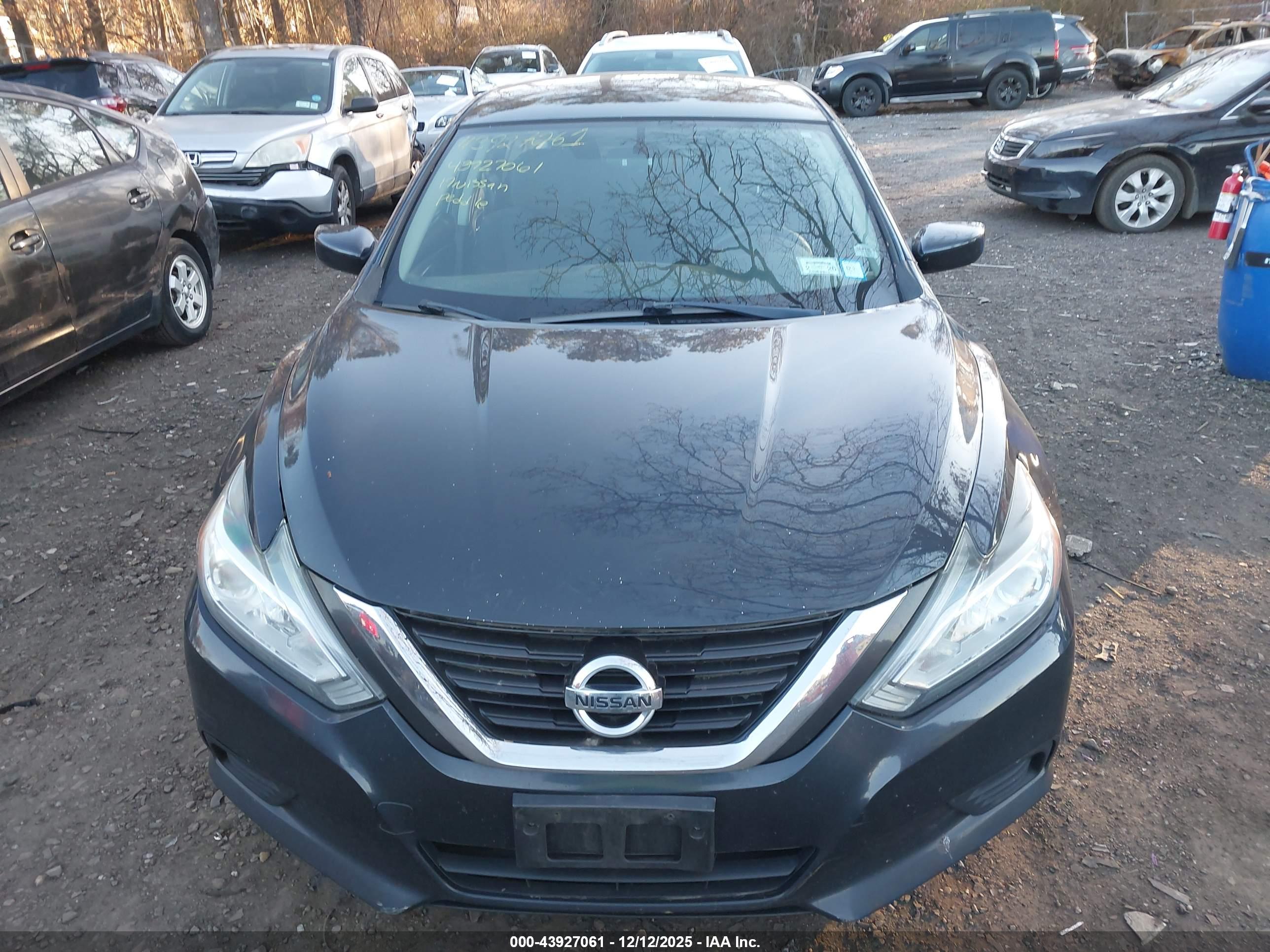 NISSAN ALTIMA image 6