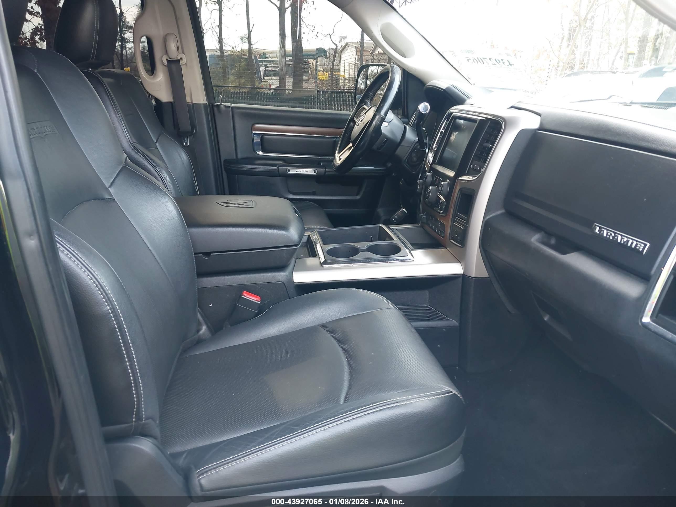 RAM 2500 image 5