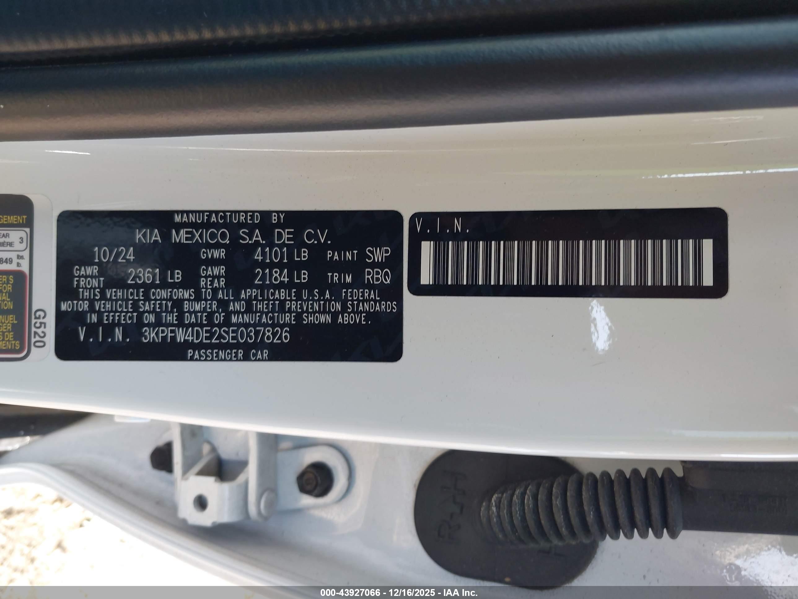KIA K4 image 9