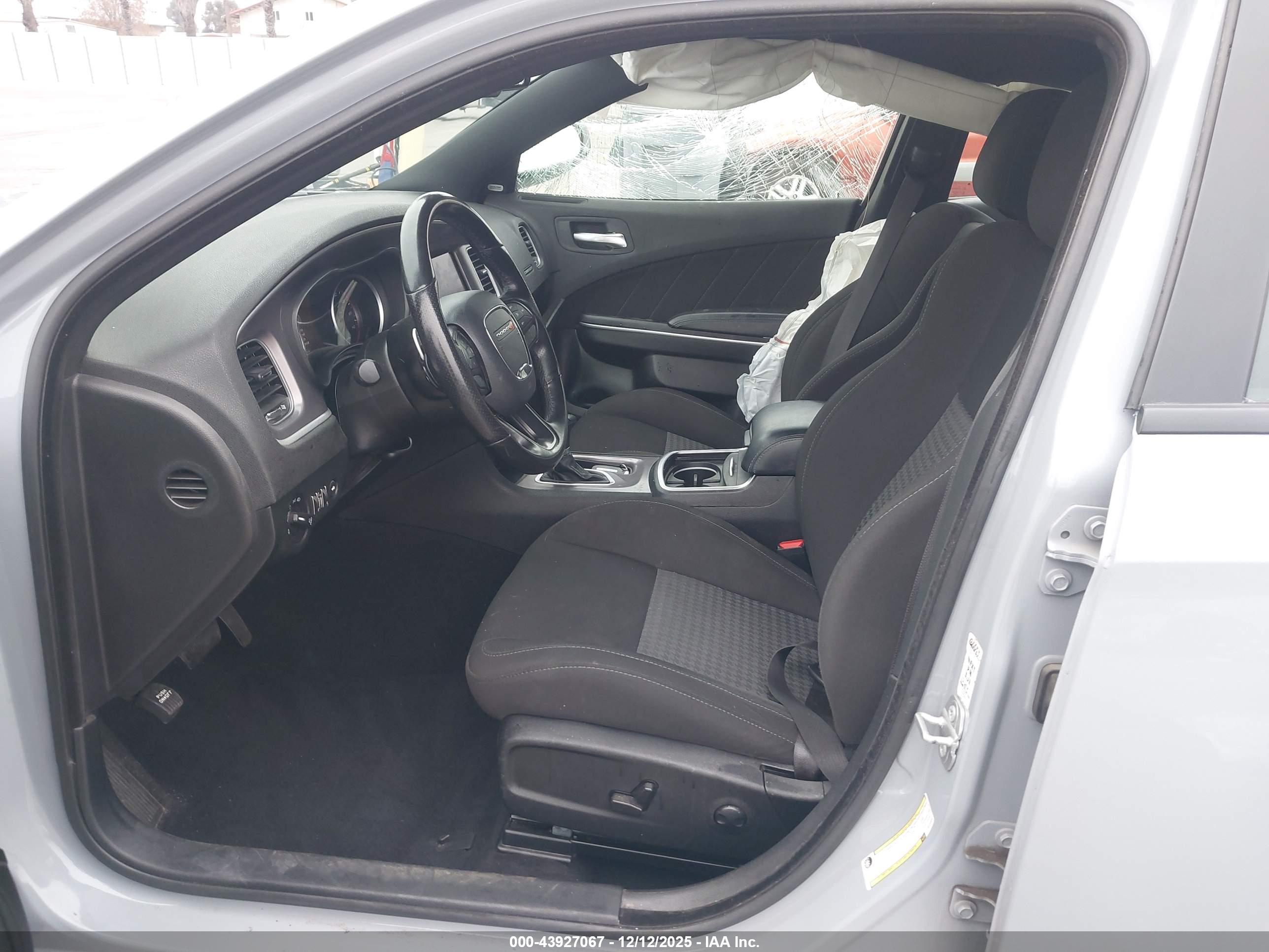 DODGE CHARGER image 5