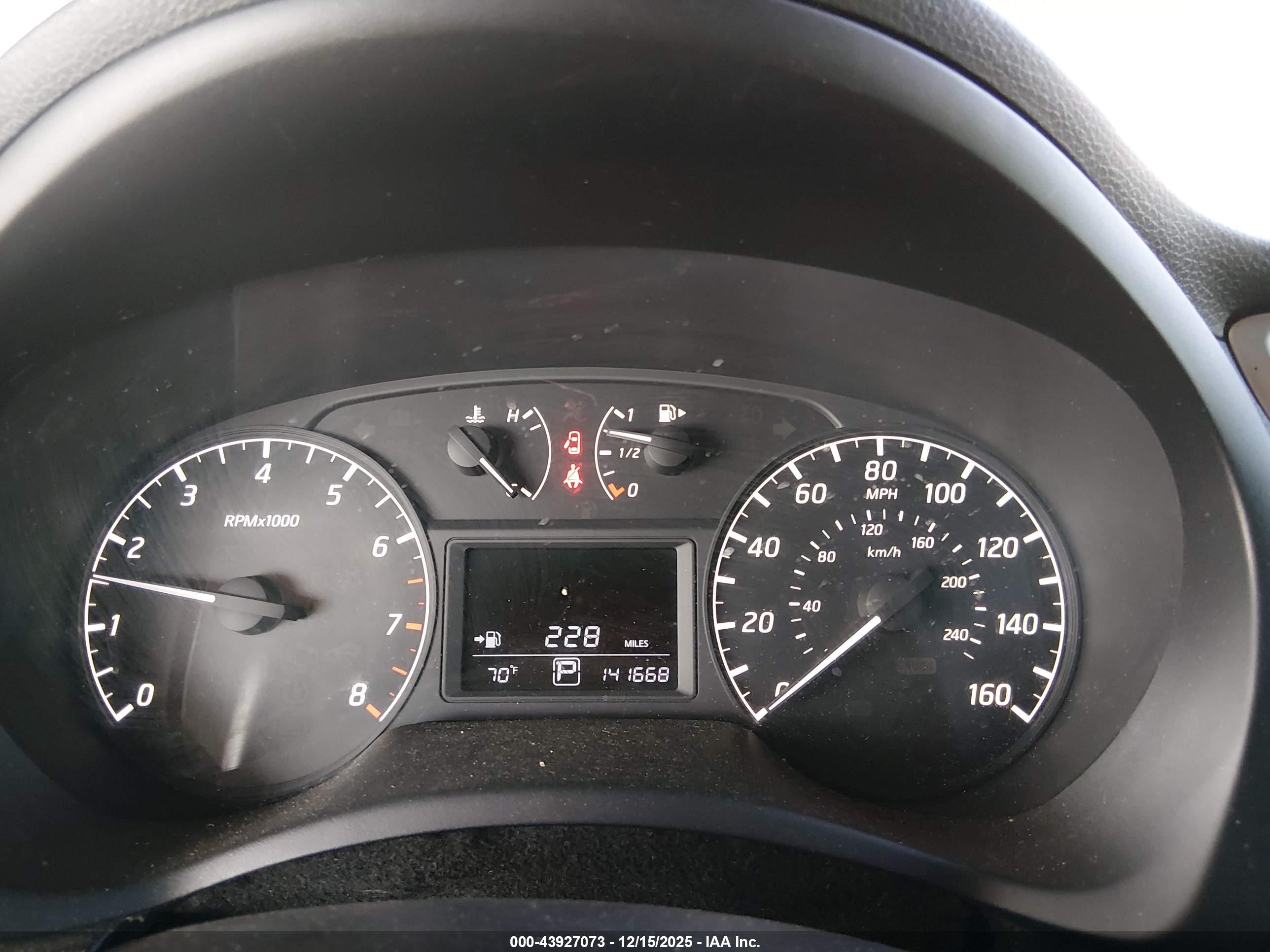 NISSAN SENTRA image 7