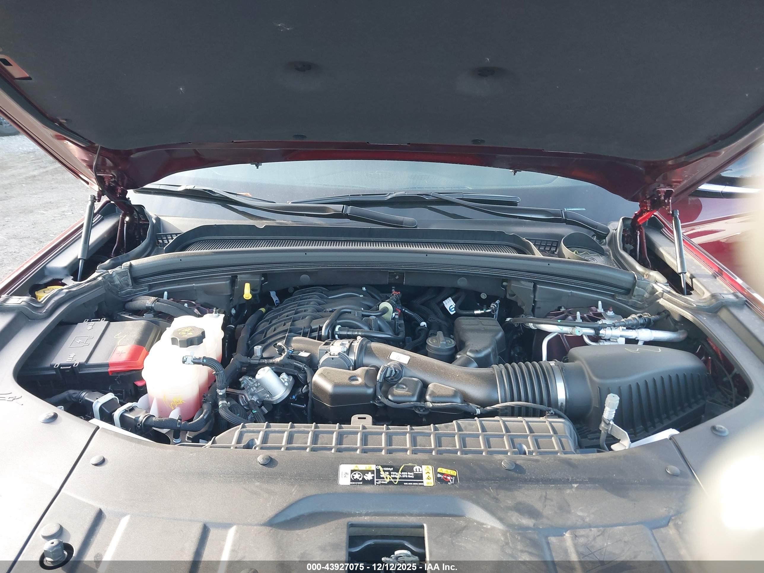 JEEP GRAND image 10