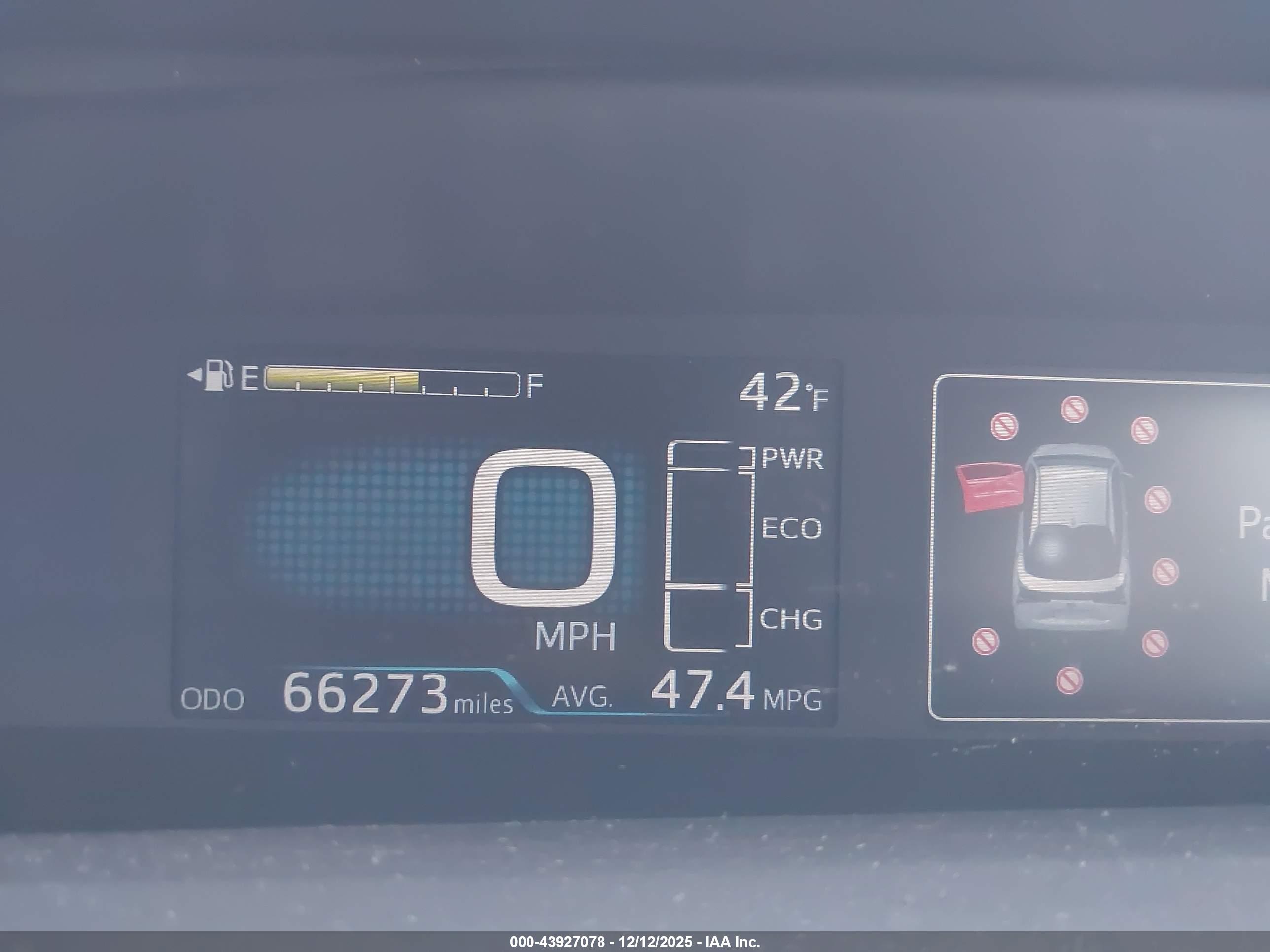 TOYOTA PRIUS image 7