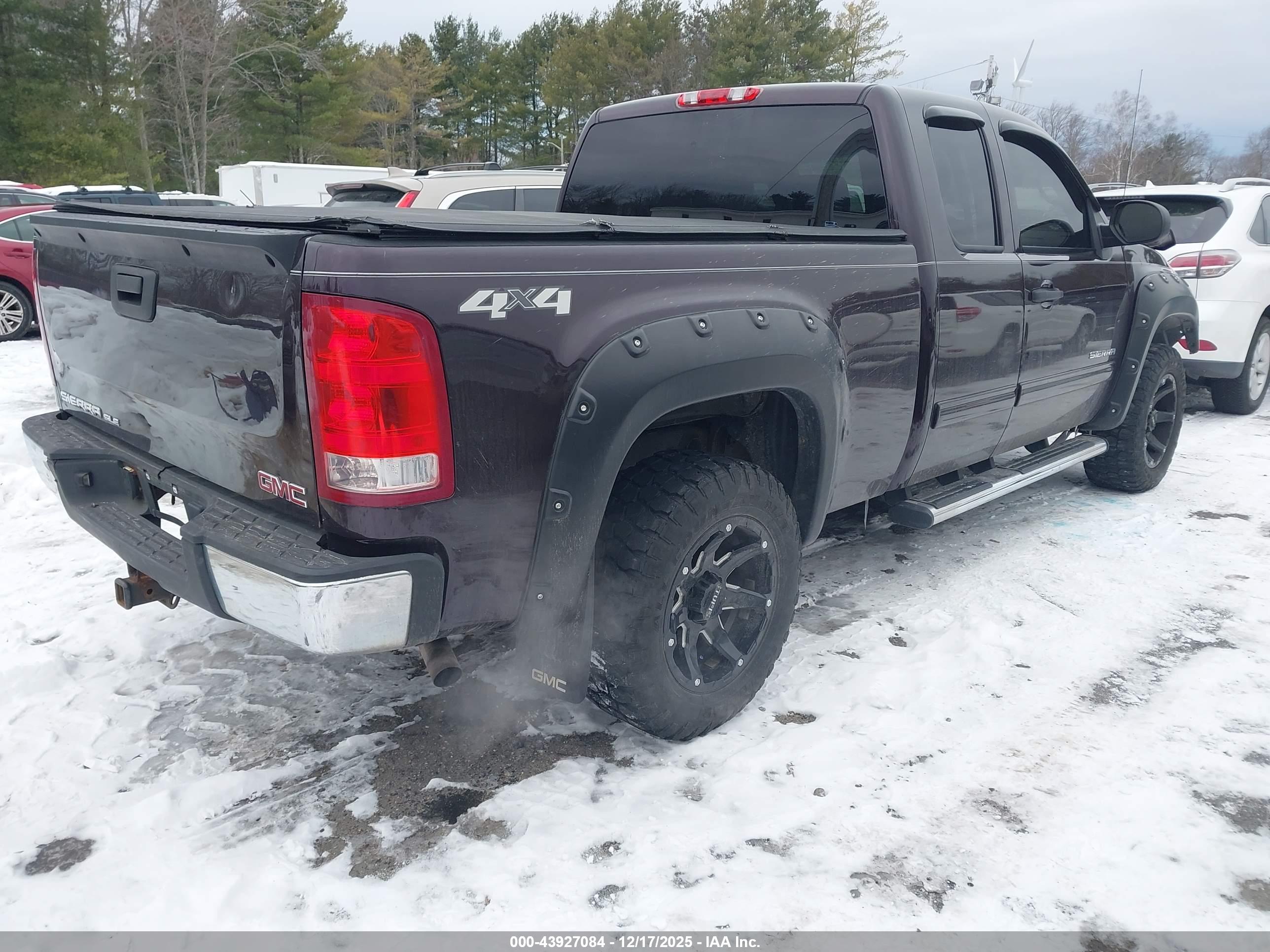 GMC SIERRA image 4