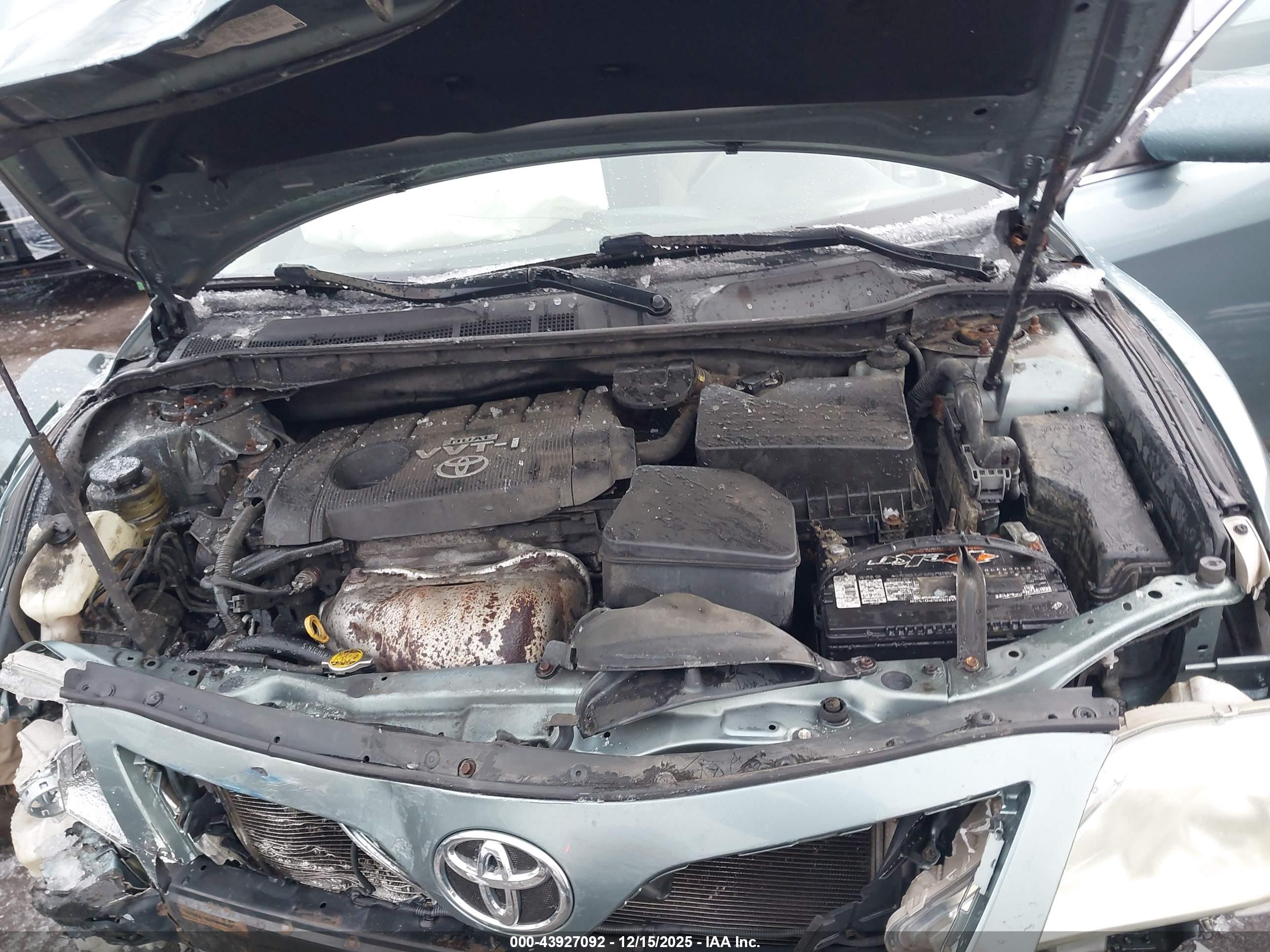 TOYOTA CAMRY image 10