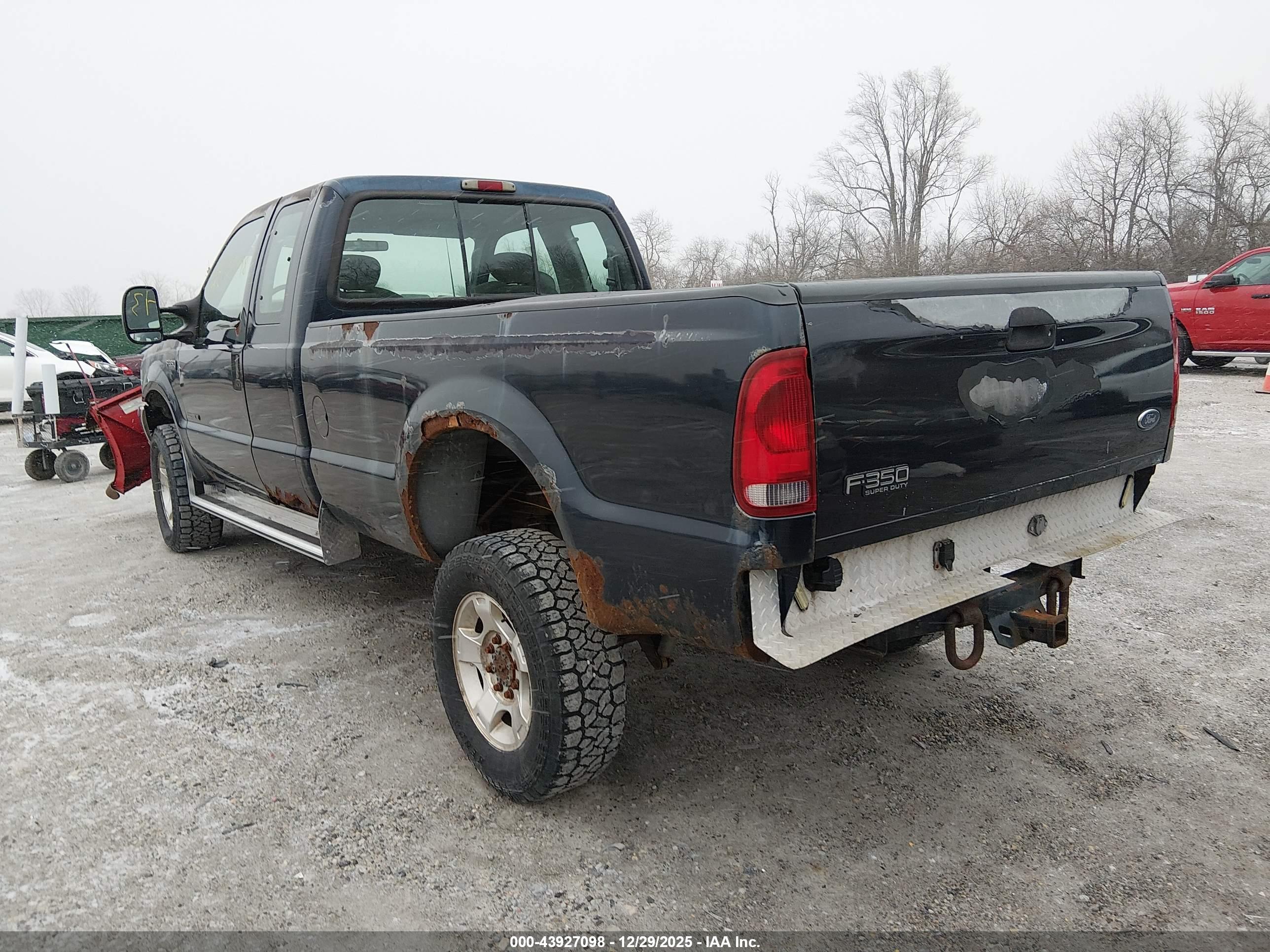 FORD F-350 image 3