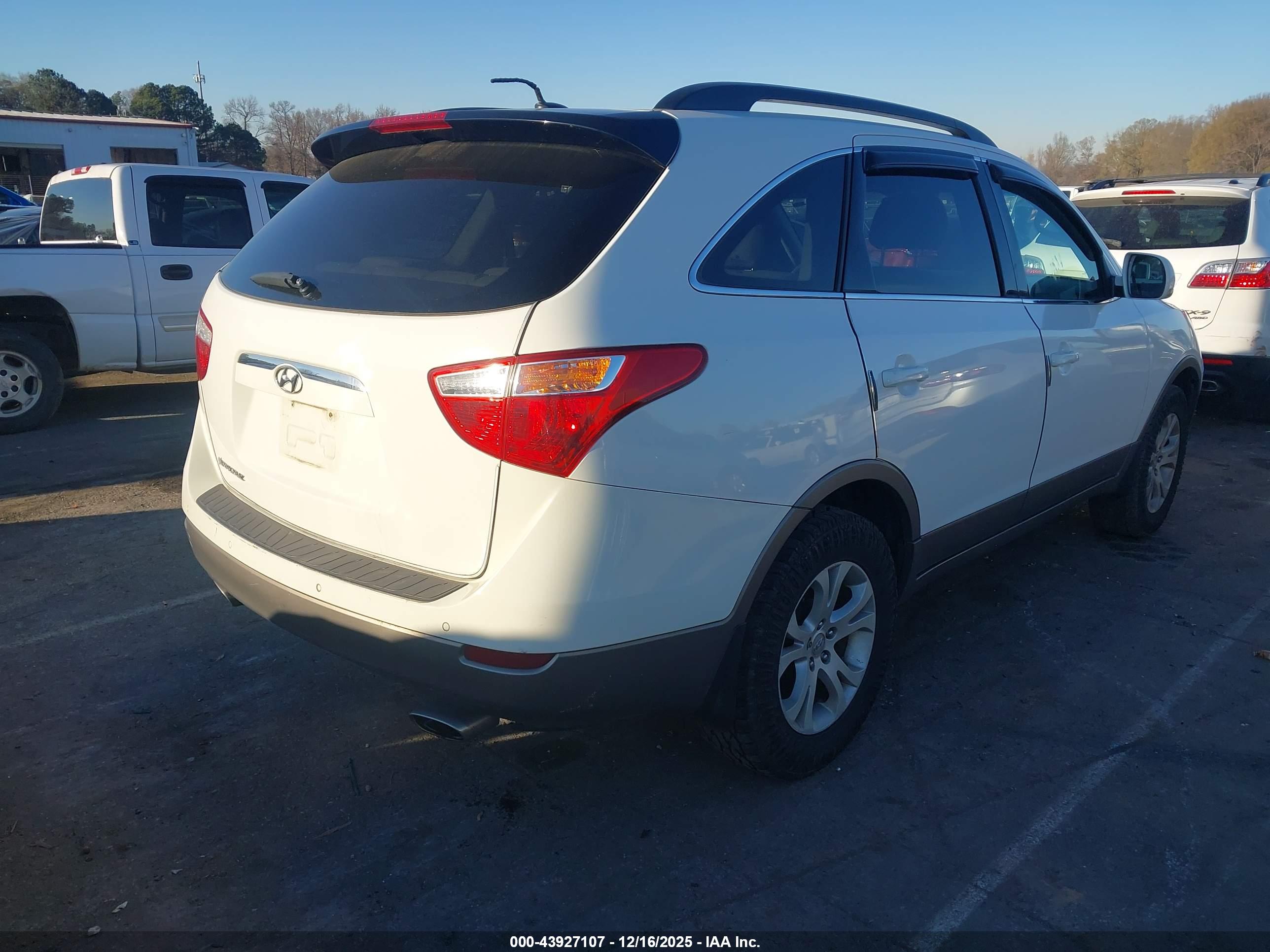 HYUNDAI VERACRUZ image 4
