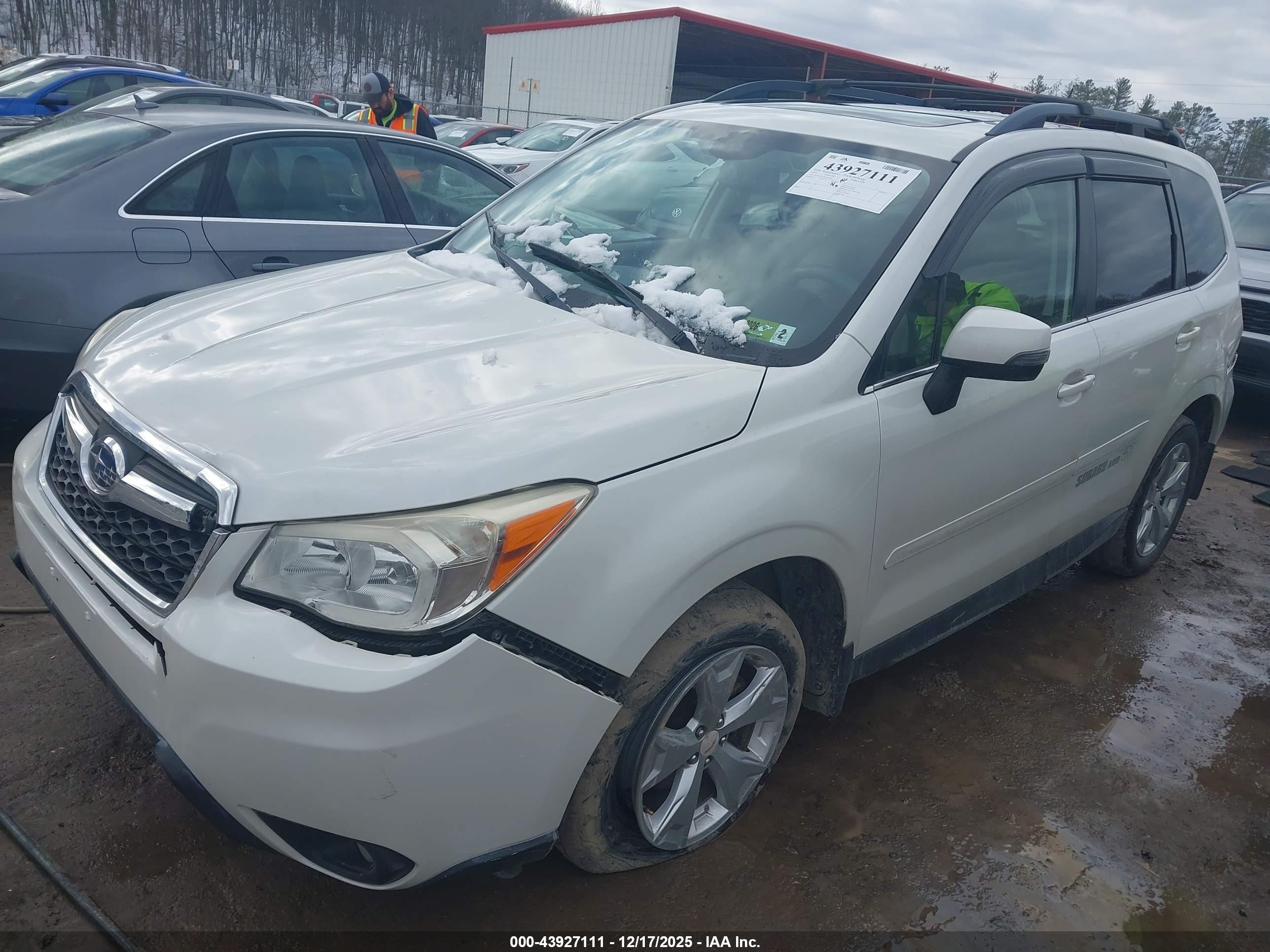 SUBARU FORESTER image 2