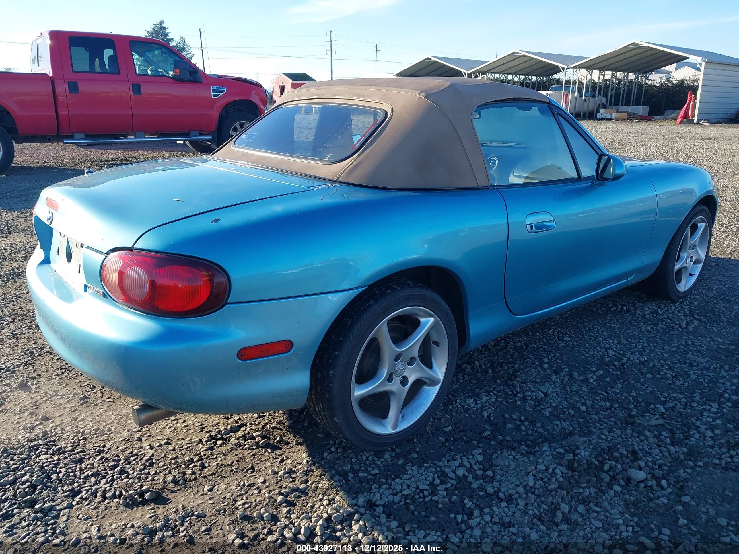 MAZDA MX-5 image 4