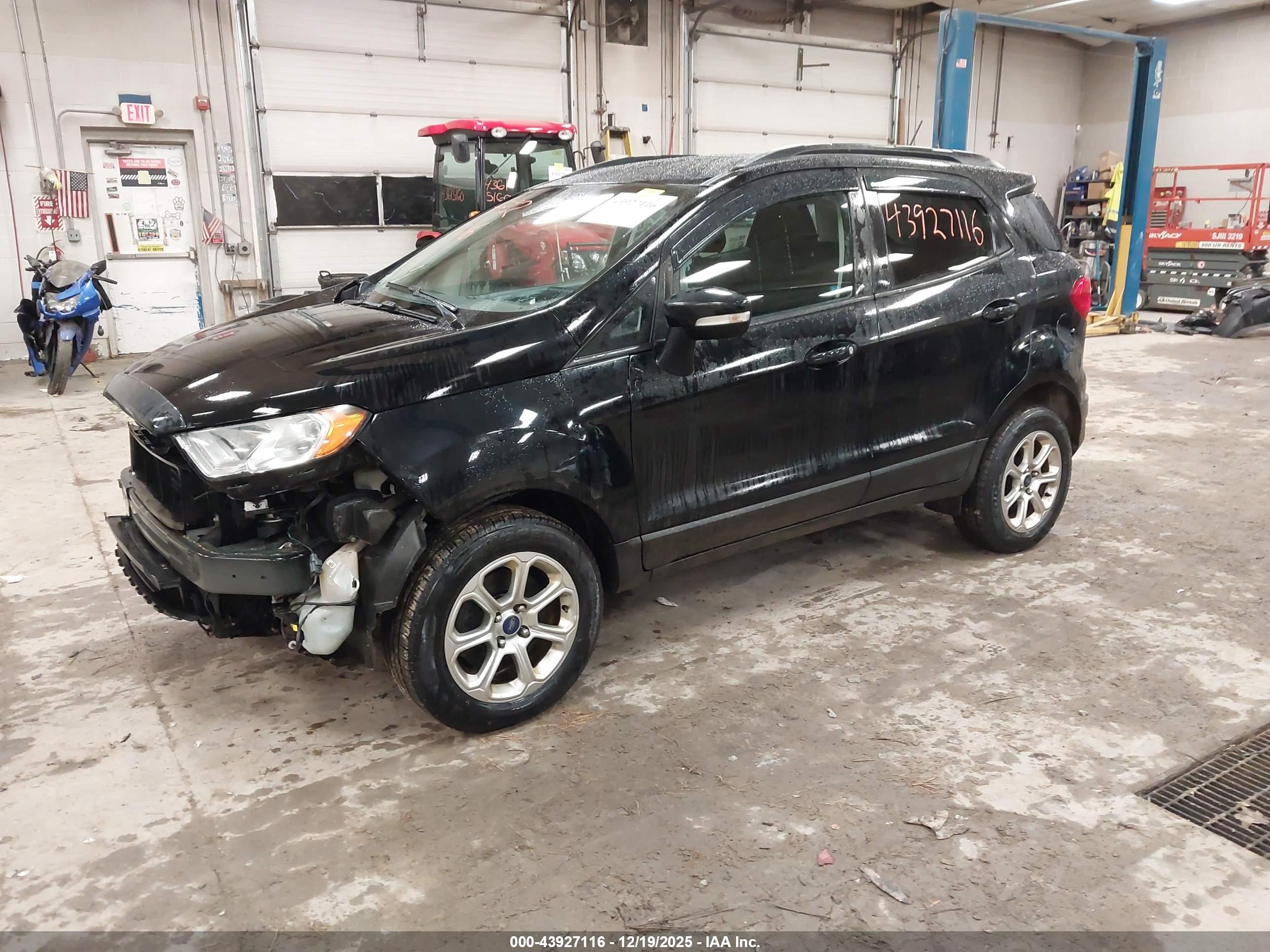 FORD ECOSPORT image 2