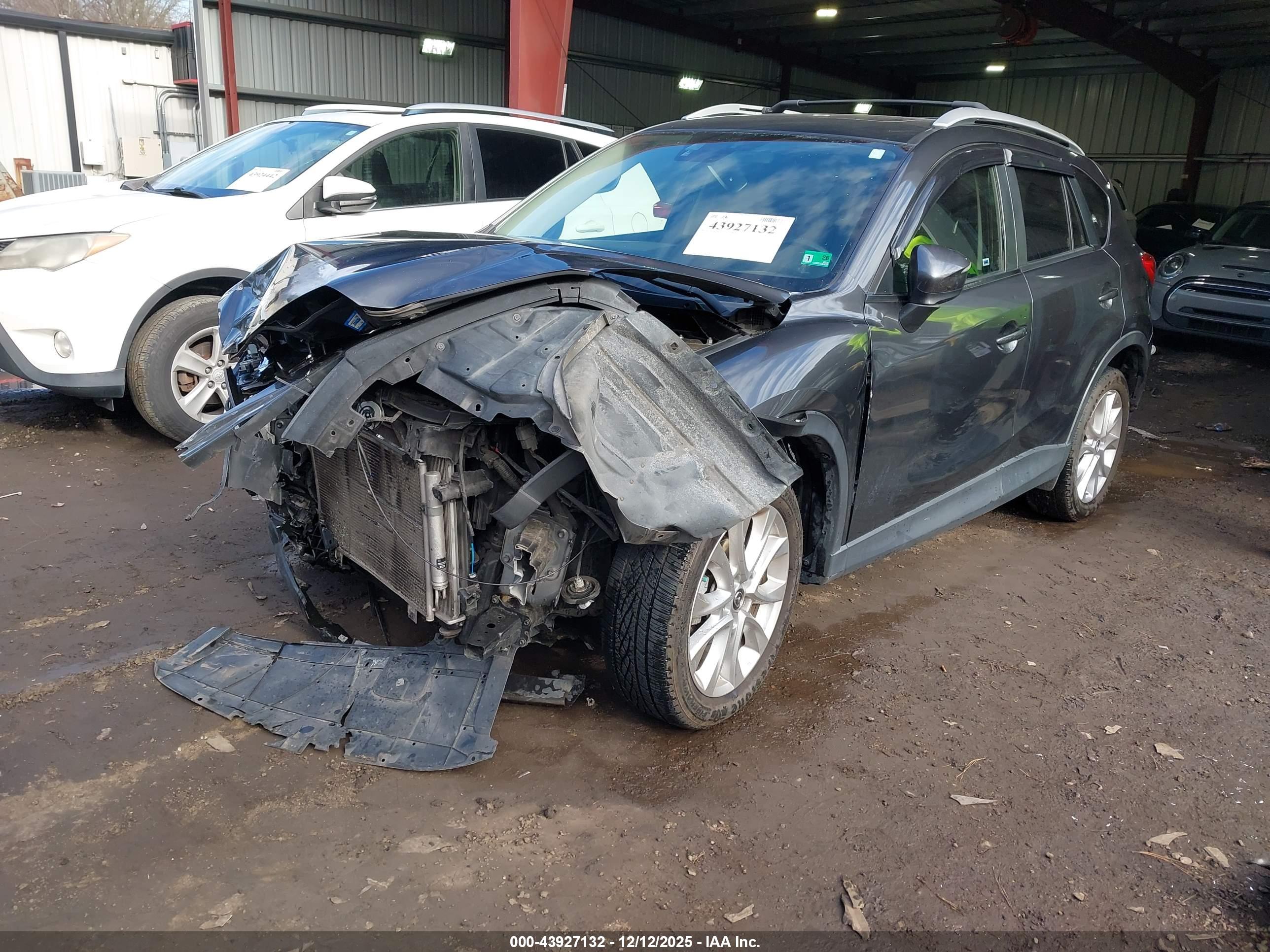 MAZDA CX-5 image 2