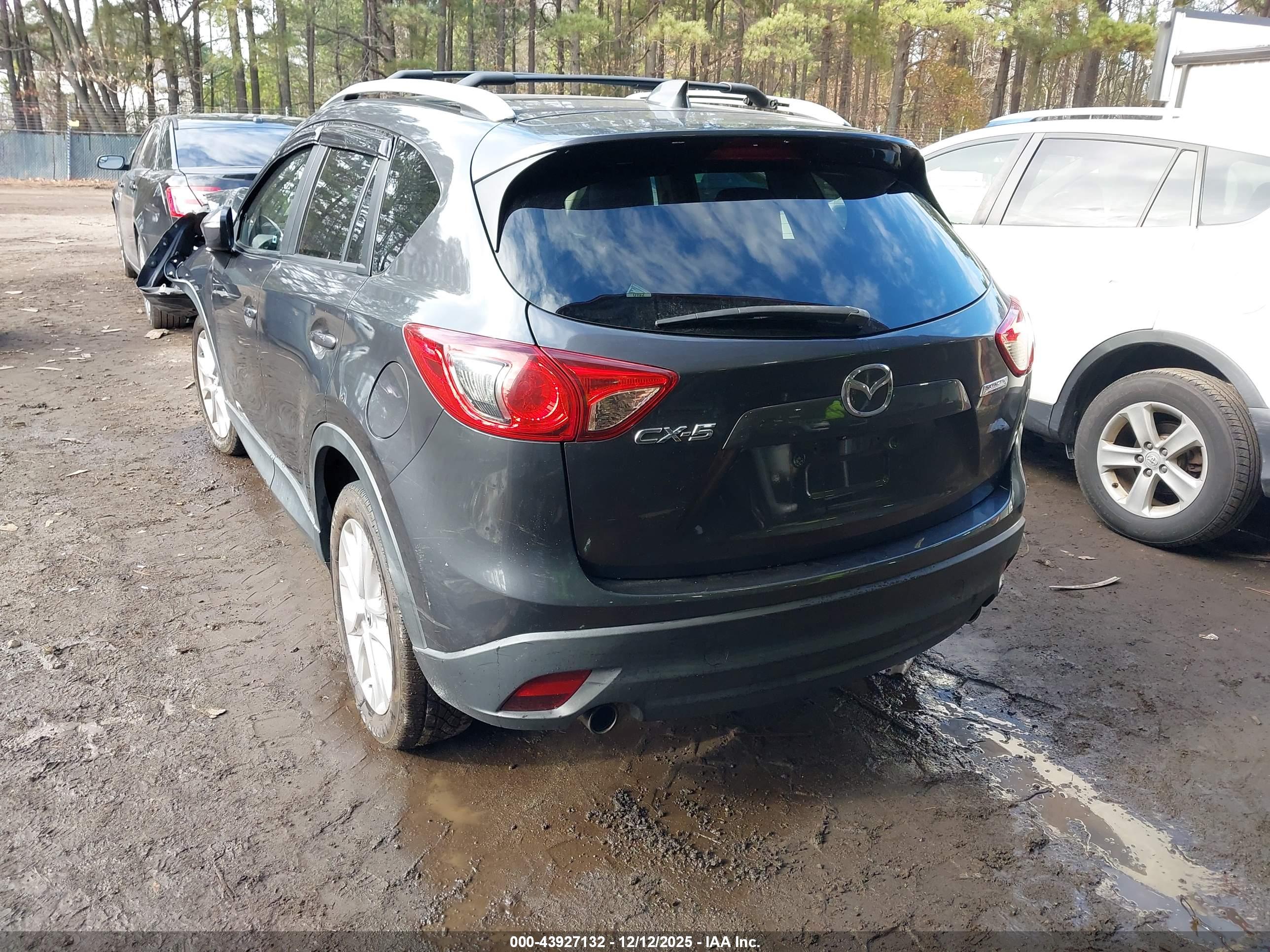 MAZDA CX-5 image 3