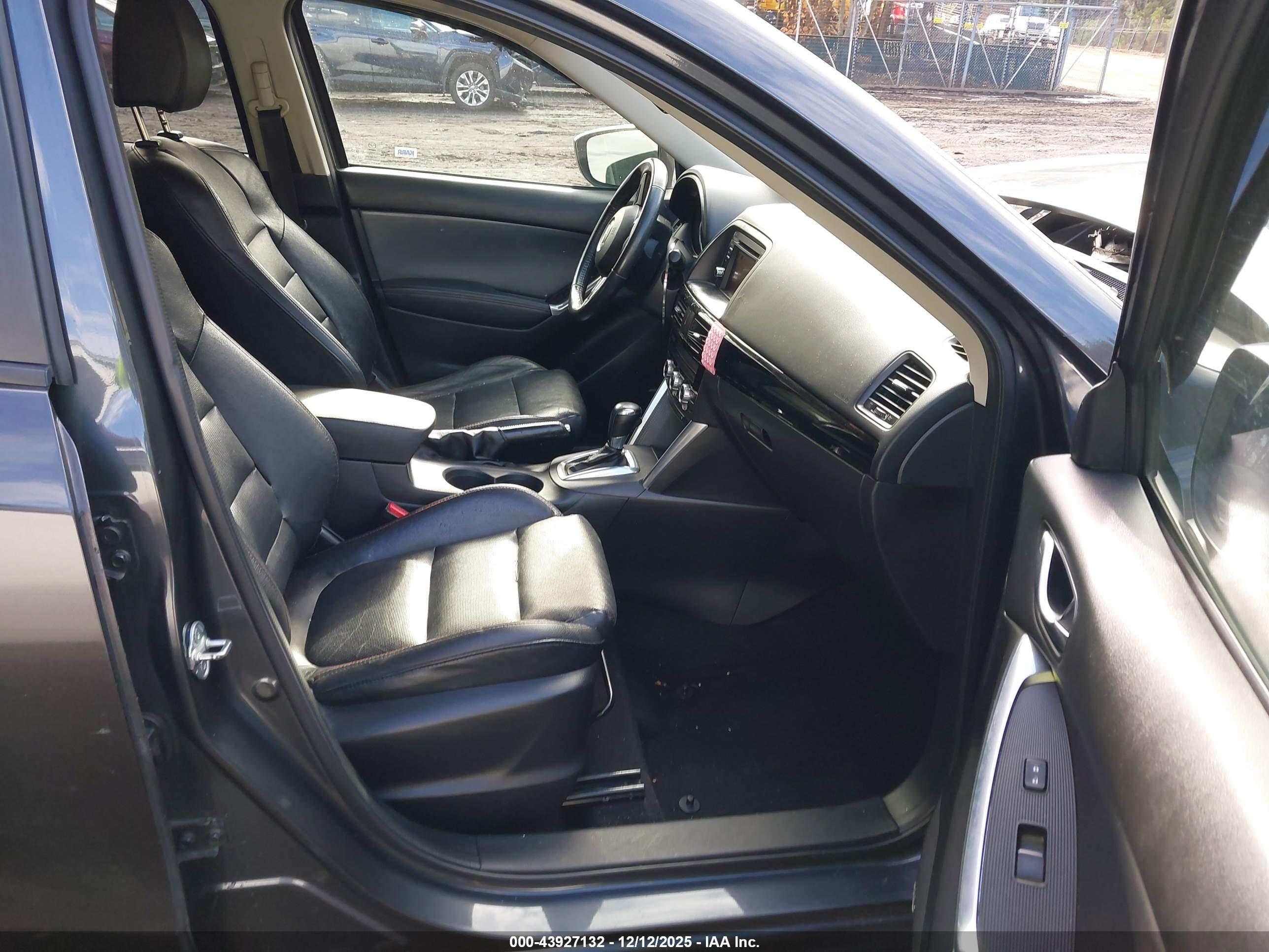 MAZDA CX-5 image 5