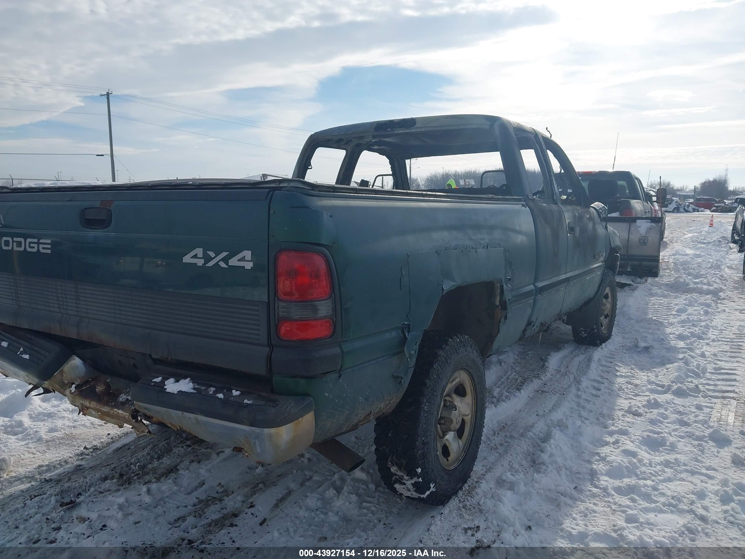 DODGE RAM image 3