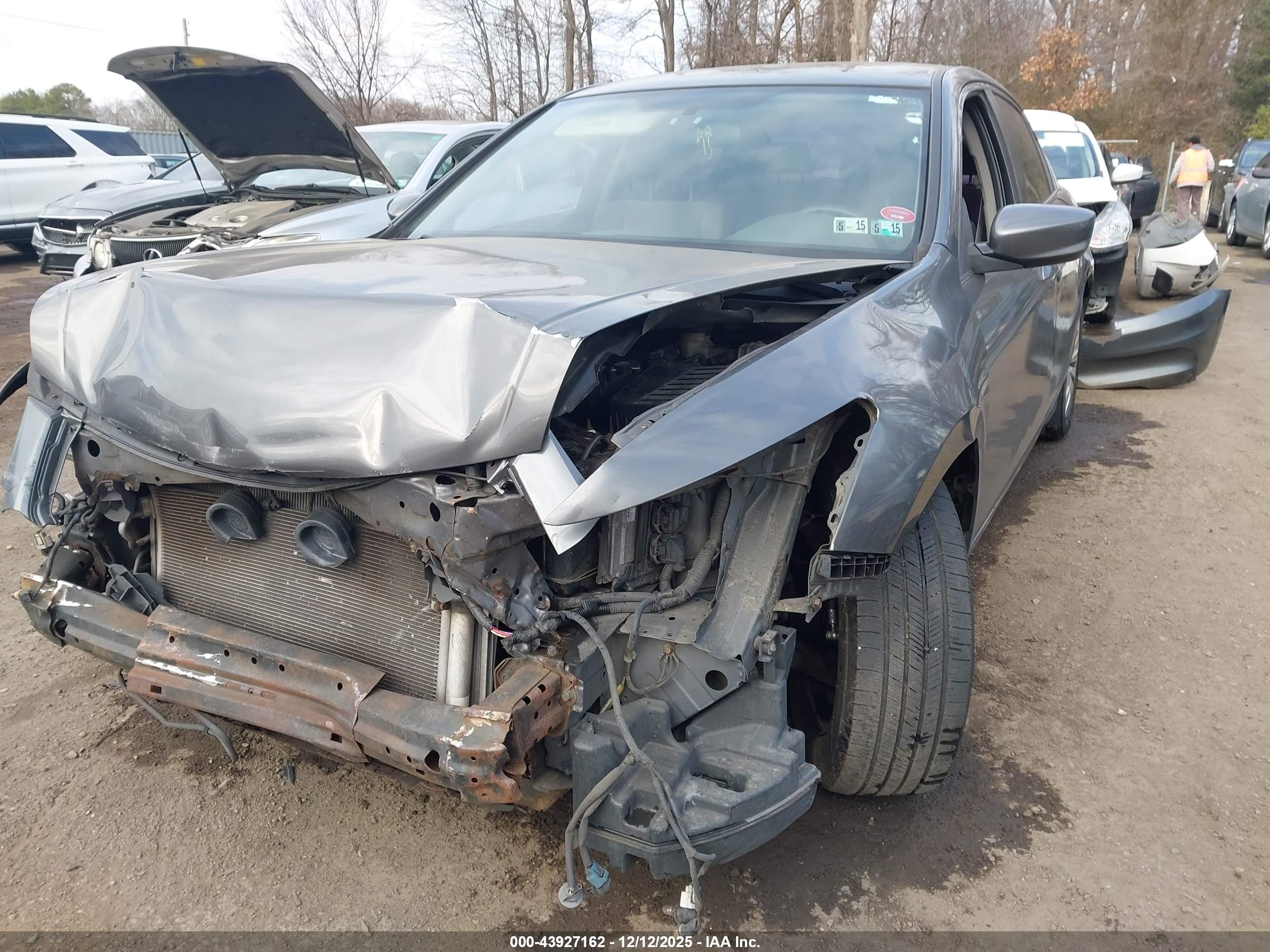 HONDA ACCORD image 6